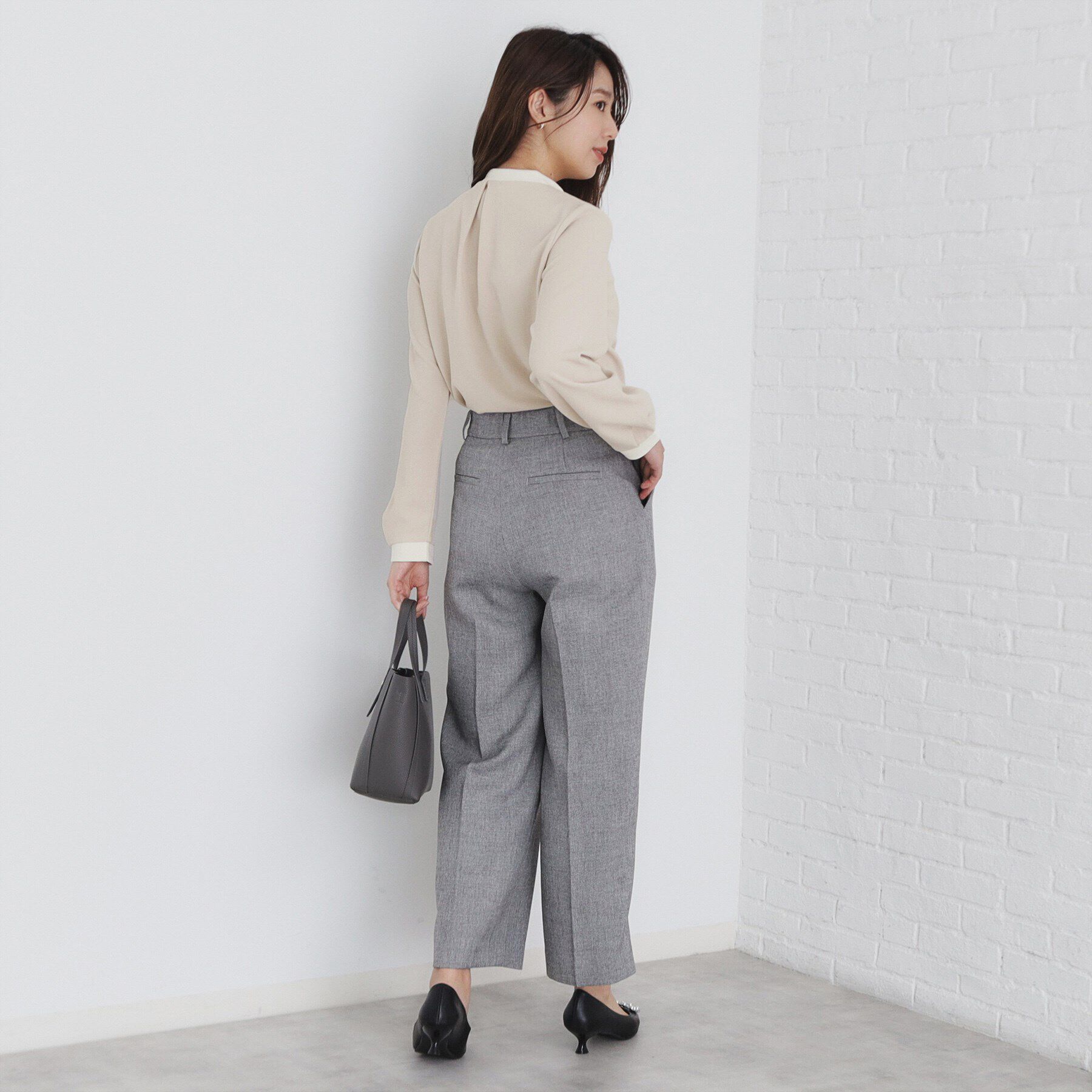 index「バイカラーデザイントップス【洗濯機洗い可】」|Tシャツ・カットソー|