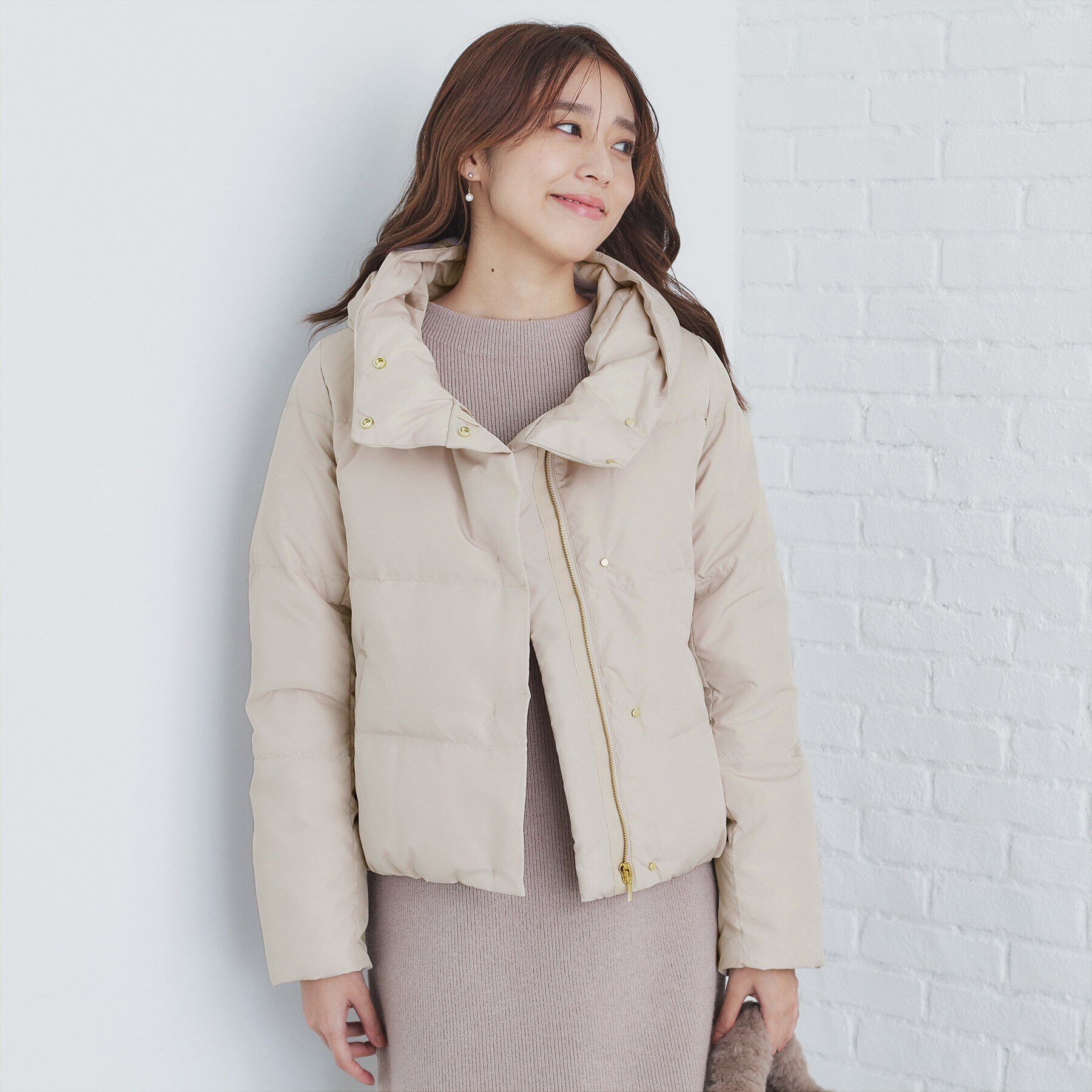 index「《美人百花掲載》河田ダウン ショートコート【洗濯機洗い可/撥水/静電気防止裏地】」|ダウン|ライトベージュ(05