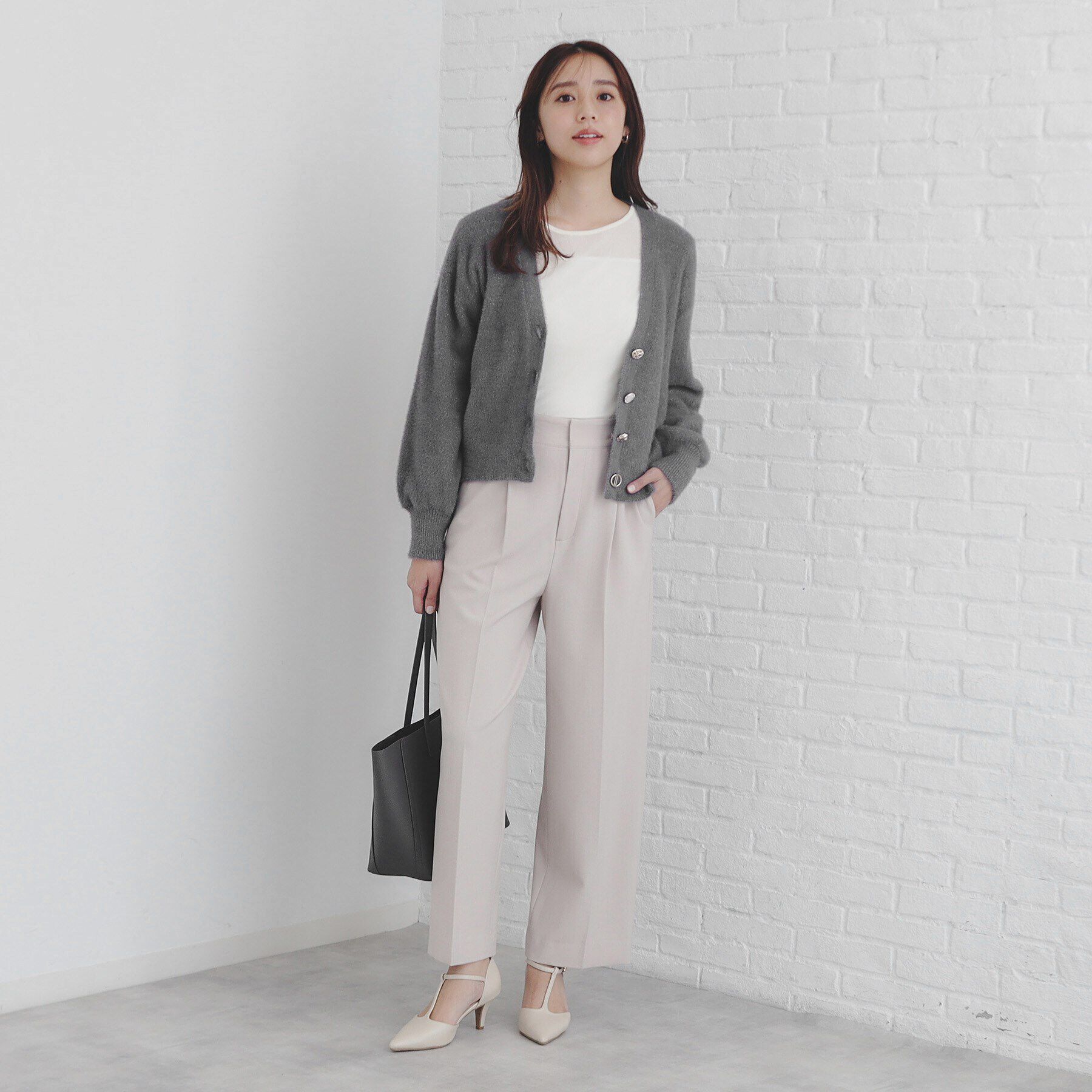 index「《美人百花掲載》ラメフェザーヤーンカーディガン【洗濯機洗い可】」|カーディガン|