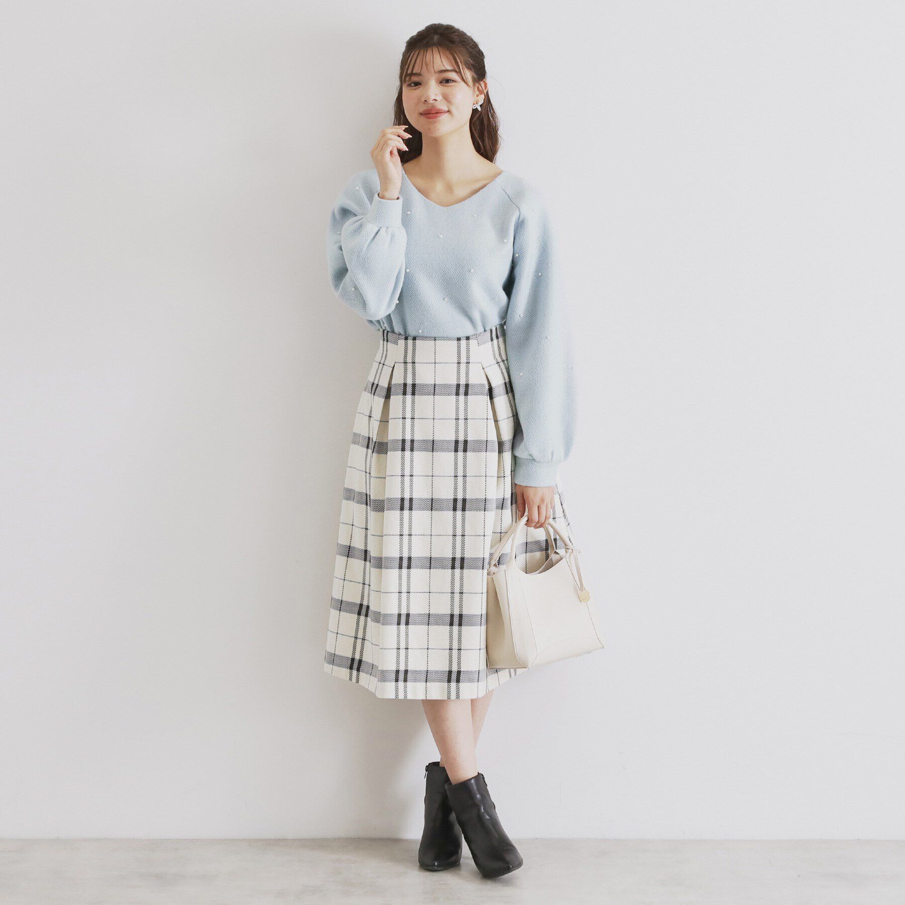 index「ツィード調起毛パールデザイントップス【洗濯機洗い可】」|Tシャツ・カットソー|