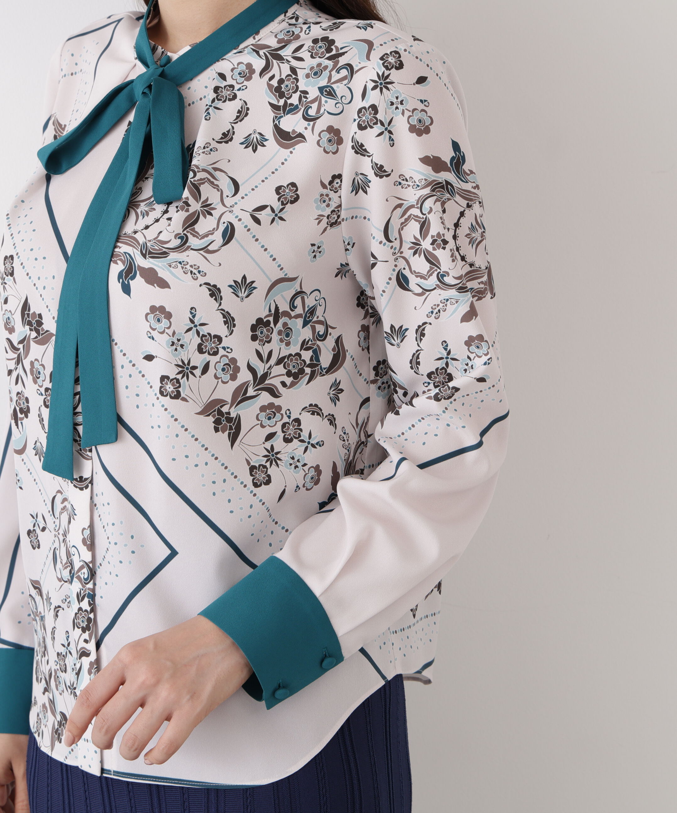  「◆フローラルスカーフプリントブラウス」|シャツ・ブラウス|