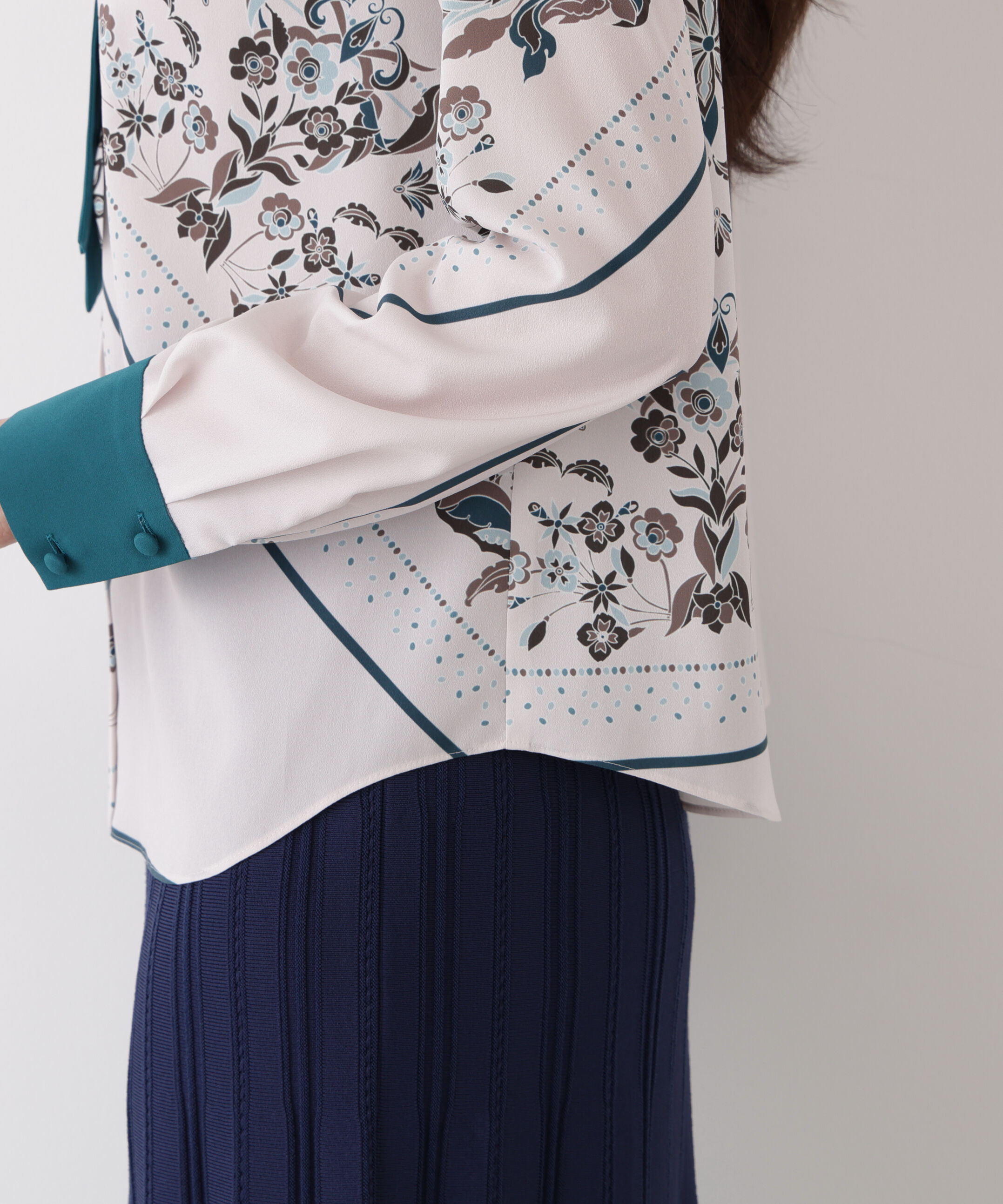  「◆フローラルスカーフプリントブラウス」|シャツ・ブラウス|