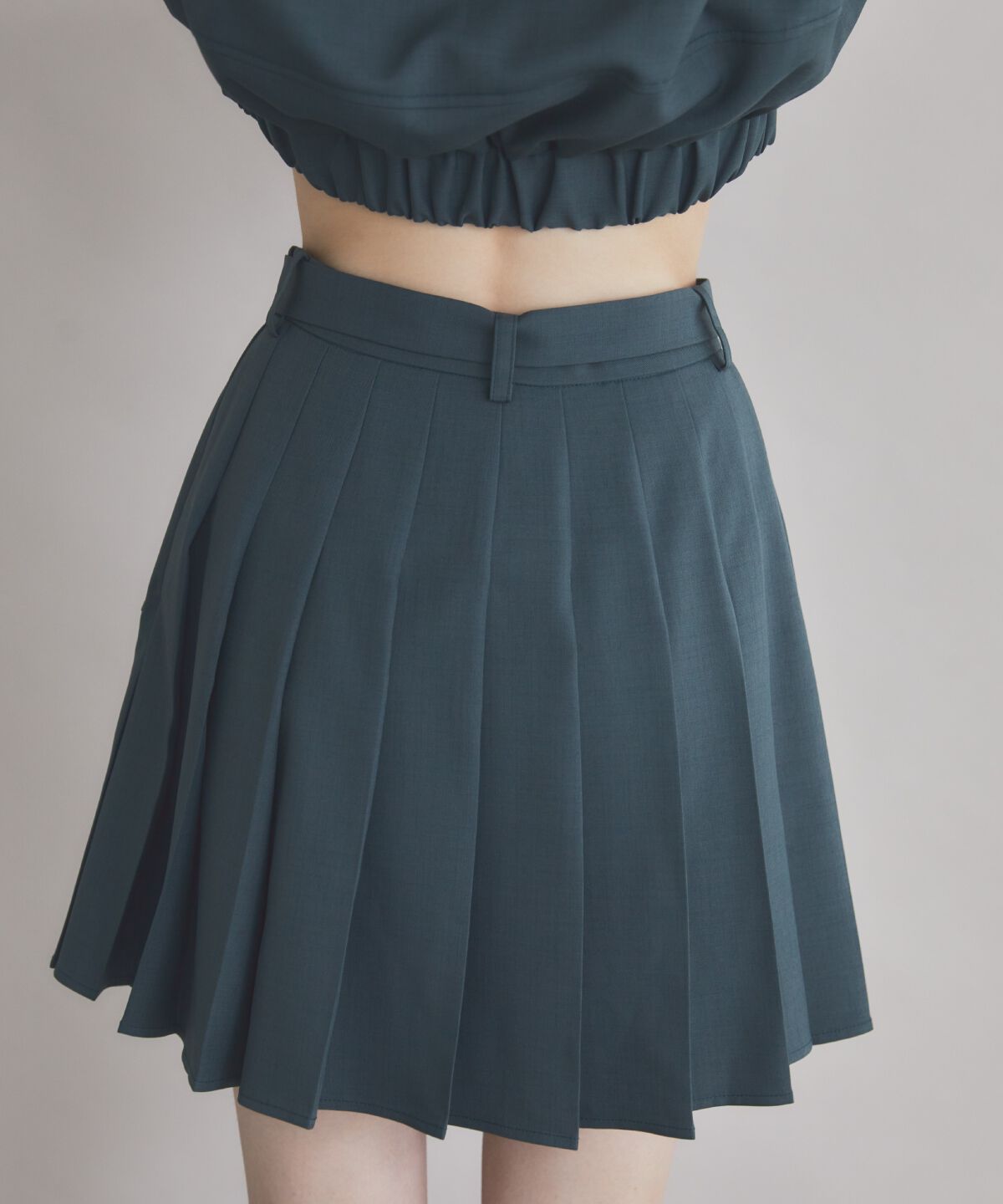REDYAZEL「ベルト付きプリーツショートスカート」|フレア|