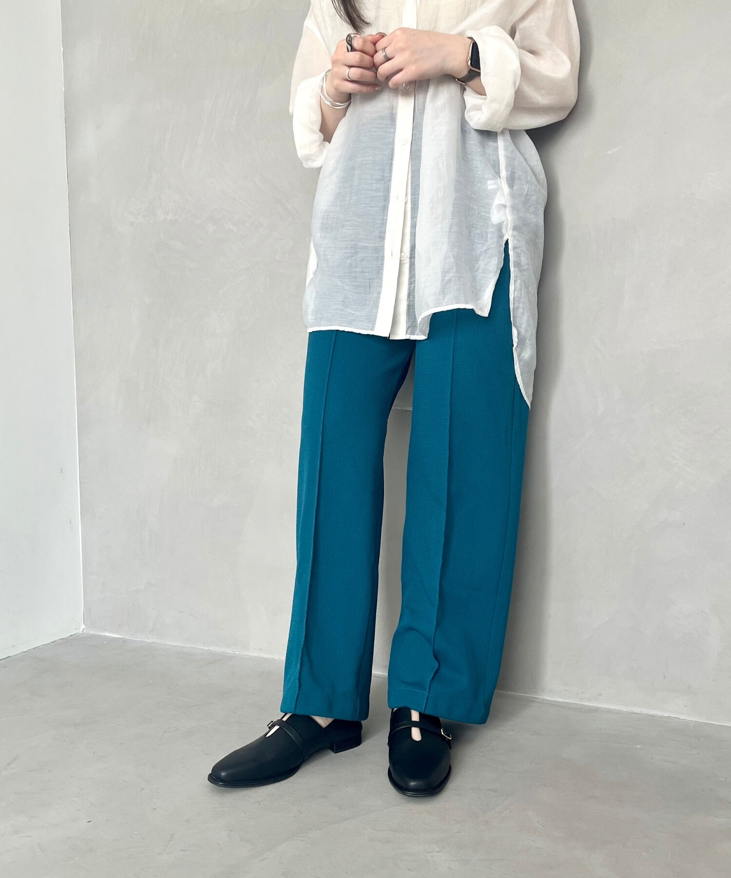 ORiental TRaffic「【WEB限定】ベルトデザインウエーブカットバブーシュ /55104 パンプス フラット 甲深 通勤靴」|パンプス|