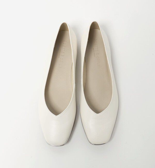ODETTE E ODILE「ソフトVカット フラット15&darr;&uarr;」|パンプス|