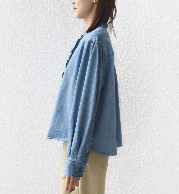 SHIPS for women「《予約》【WEB限定】〈洗濯機可能〉ライトオンス フリル デニム シャツ」|シャツ・ブラウス|