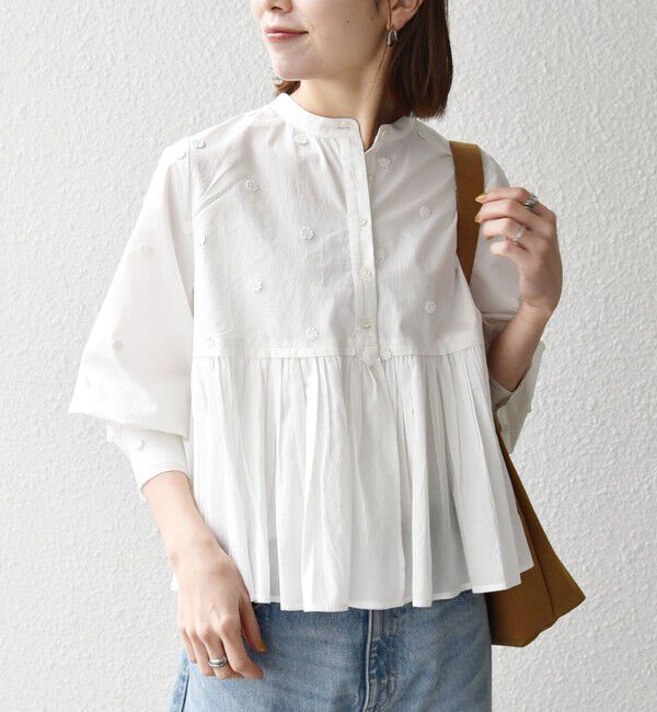 SHIPS any「《予約》【WEB限定】SHIPS any:〈洗濯機可能〉フラワー モチーフ ペプラム ギャザー シャツ ブラウス」|シャツ・ブラウス|