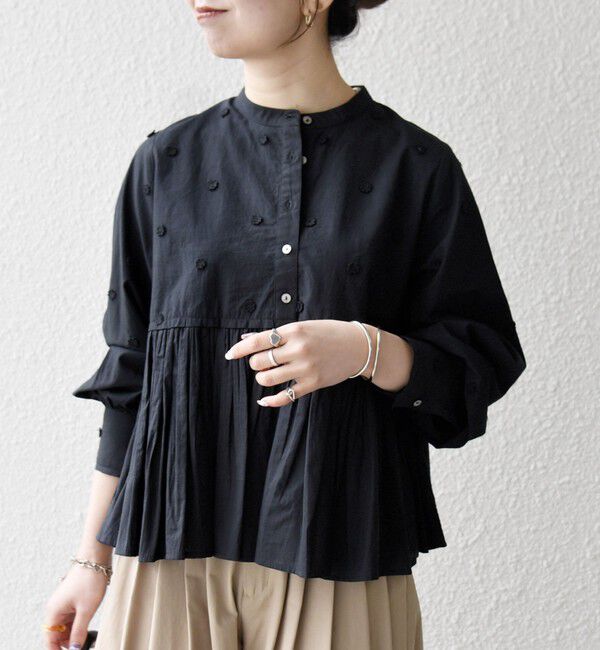 SHIPS any「《予約》【WEB限定】SHIPS any:〈洗濯機可能〉フラワー モチーフ ペプラム ギャザー シャツ ブラウス」|シャツ・ブラウス|