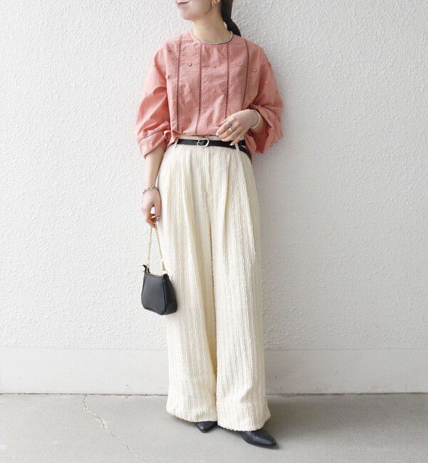 SHIPS any「《予約》【WEB限定】SHIPS any:〈洗濯機可能〉フラワー モチーフ ハシゴレース クルーネック ブラウス」|シャツ・ブラウス|