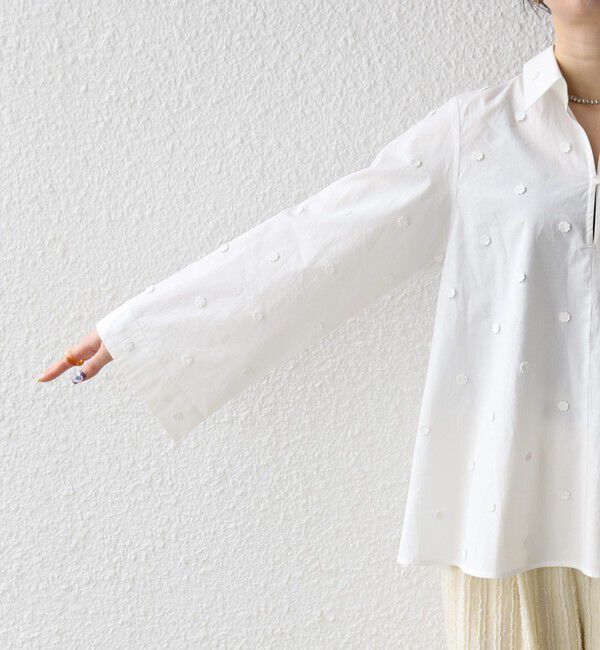 SHIPS any「《予約》SHIPS any:〈洗濯機可能〉フラワー モチーフ Aライン スキッパー シャツ ブラウス」|シャツ・ブラウス|