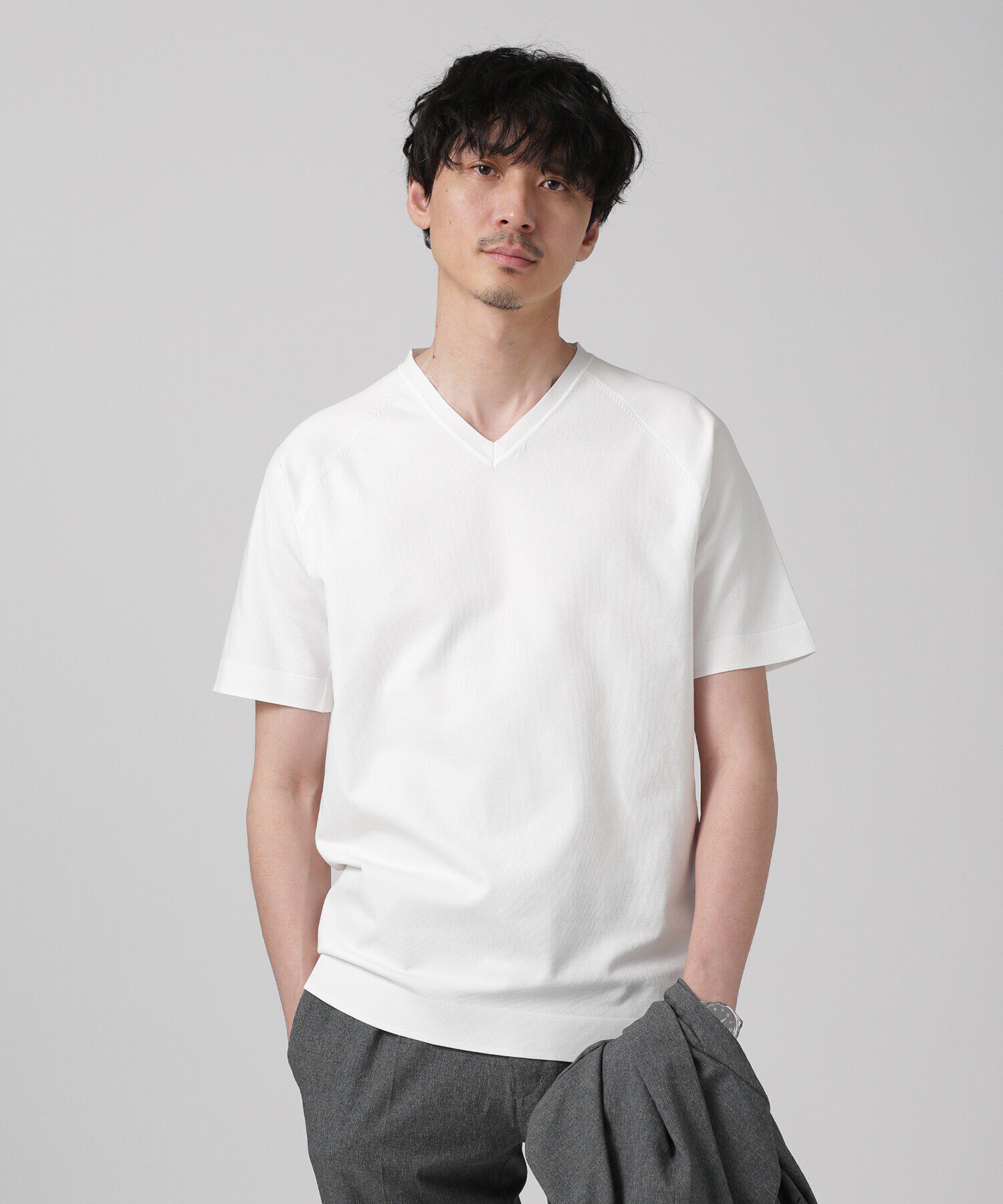 nano･universe「LB.03/SOLOTEXマルチファンクションVネックニット/半袖」|ニット・セーター|ホワイト