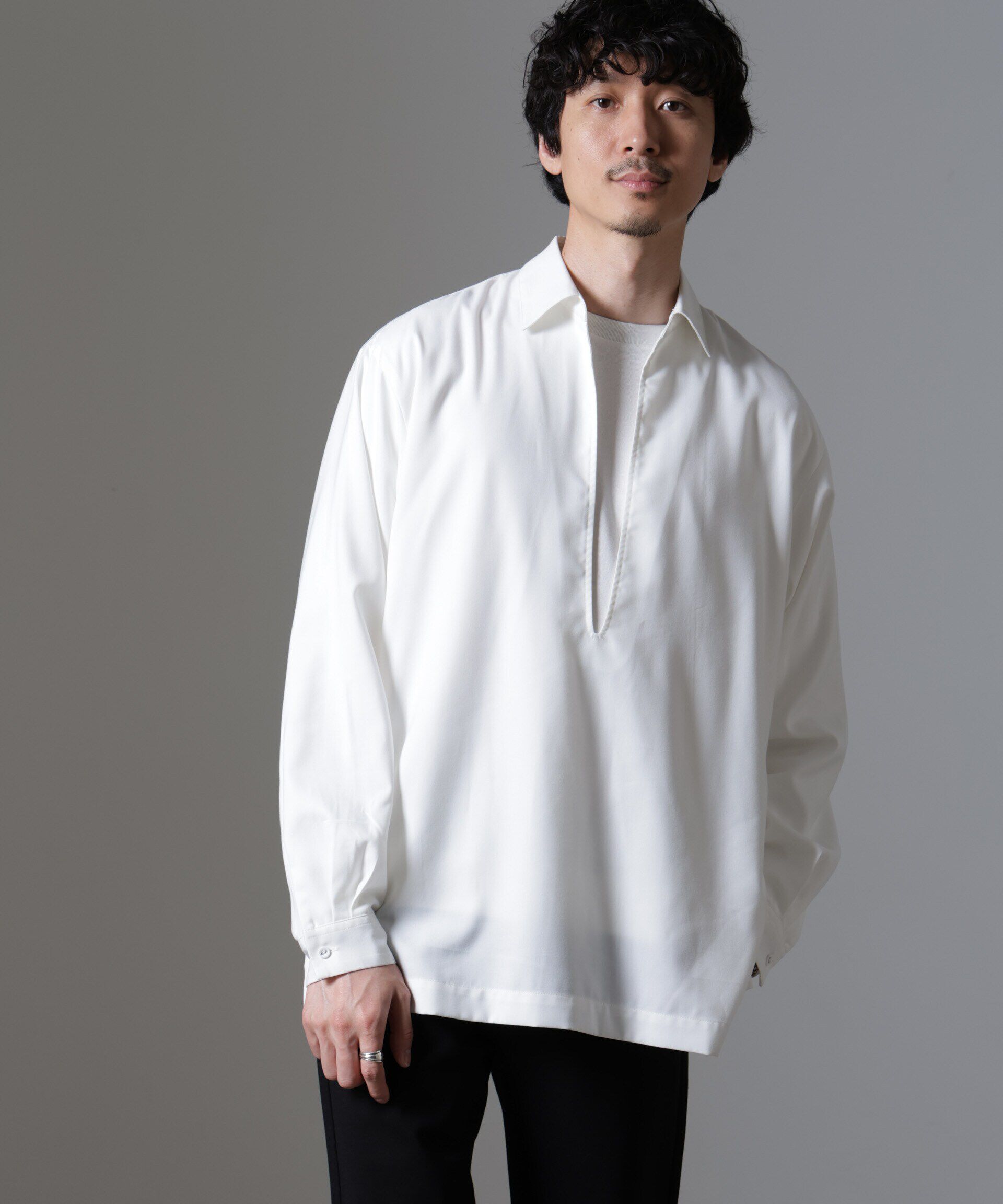 nano･universe「ドレープスキッパーシャツ 長袖」|シャツ・ブラウス|ホワイト