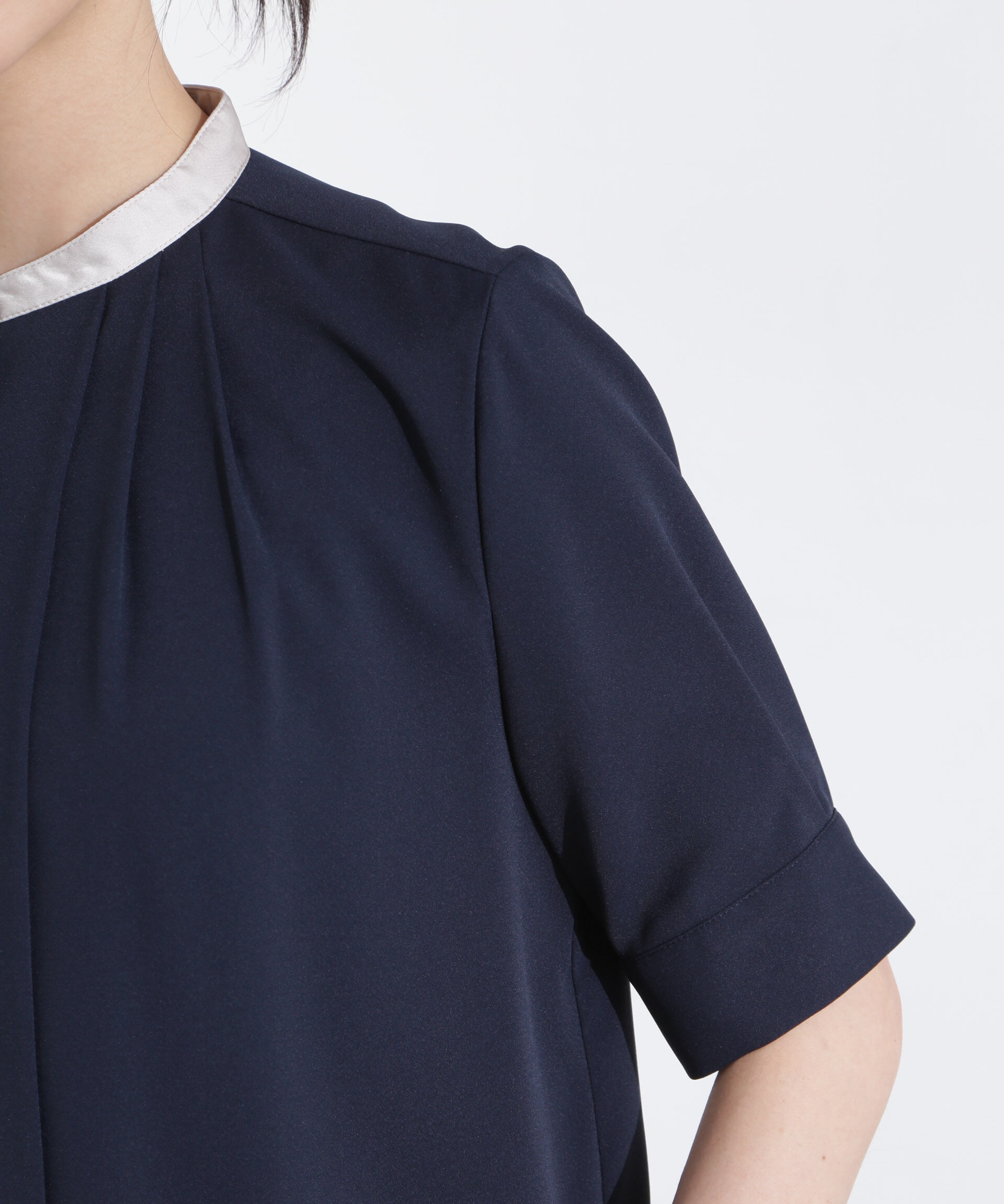 nano･universe「スタンドバイカラータックブラウス 半袖」|シャツ・ブラウス|