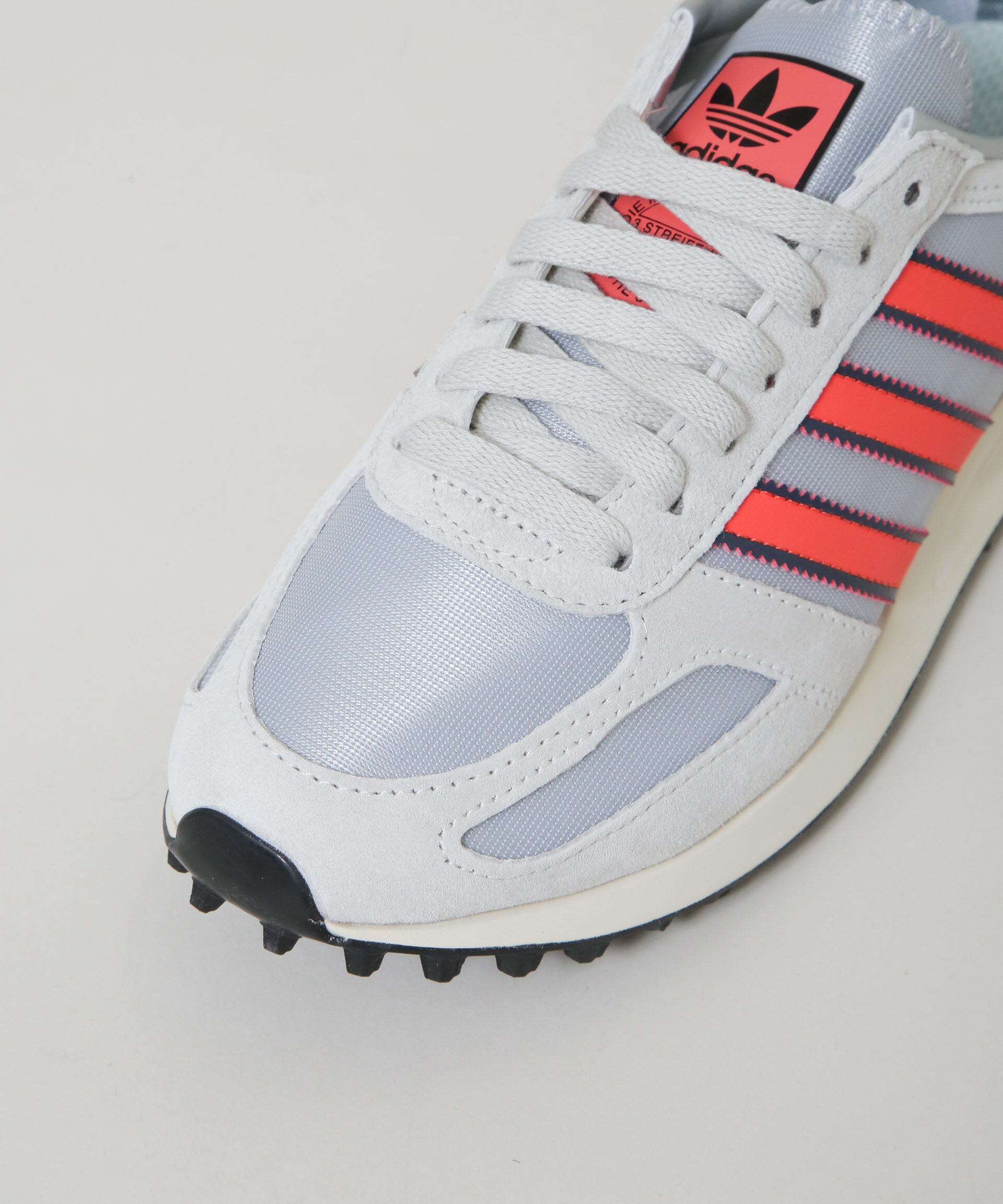 nano･universe「adidas/LA TRAINER OG」|スニーカー|