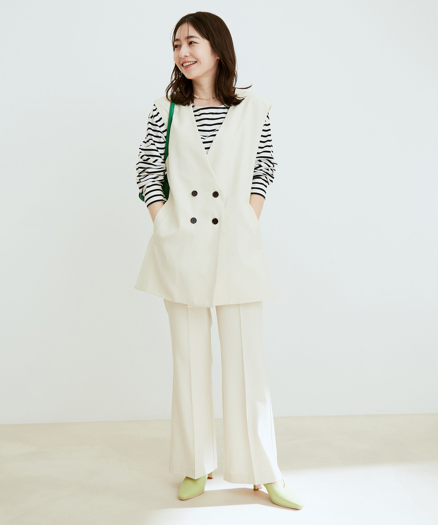 vis-a-vis「【WEB限定】【SET】コスパ抜群！ジレ＆フレアーパンツセットアップ」|スラックス|