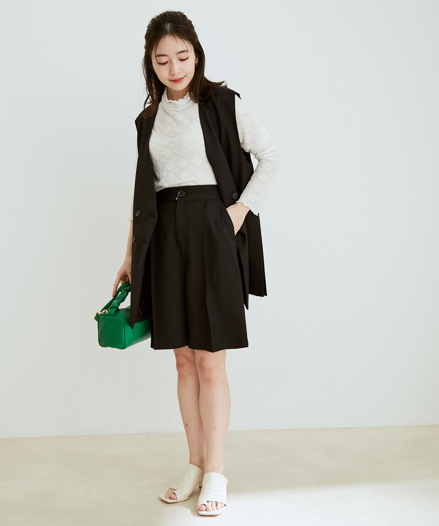 vis-a-vis「【WEB限定】【SET】コスパ抜群！ジレ＆フレアーパンツセットアップ」|スラックス|