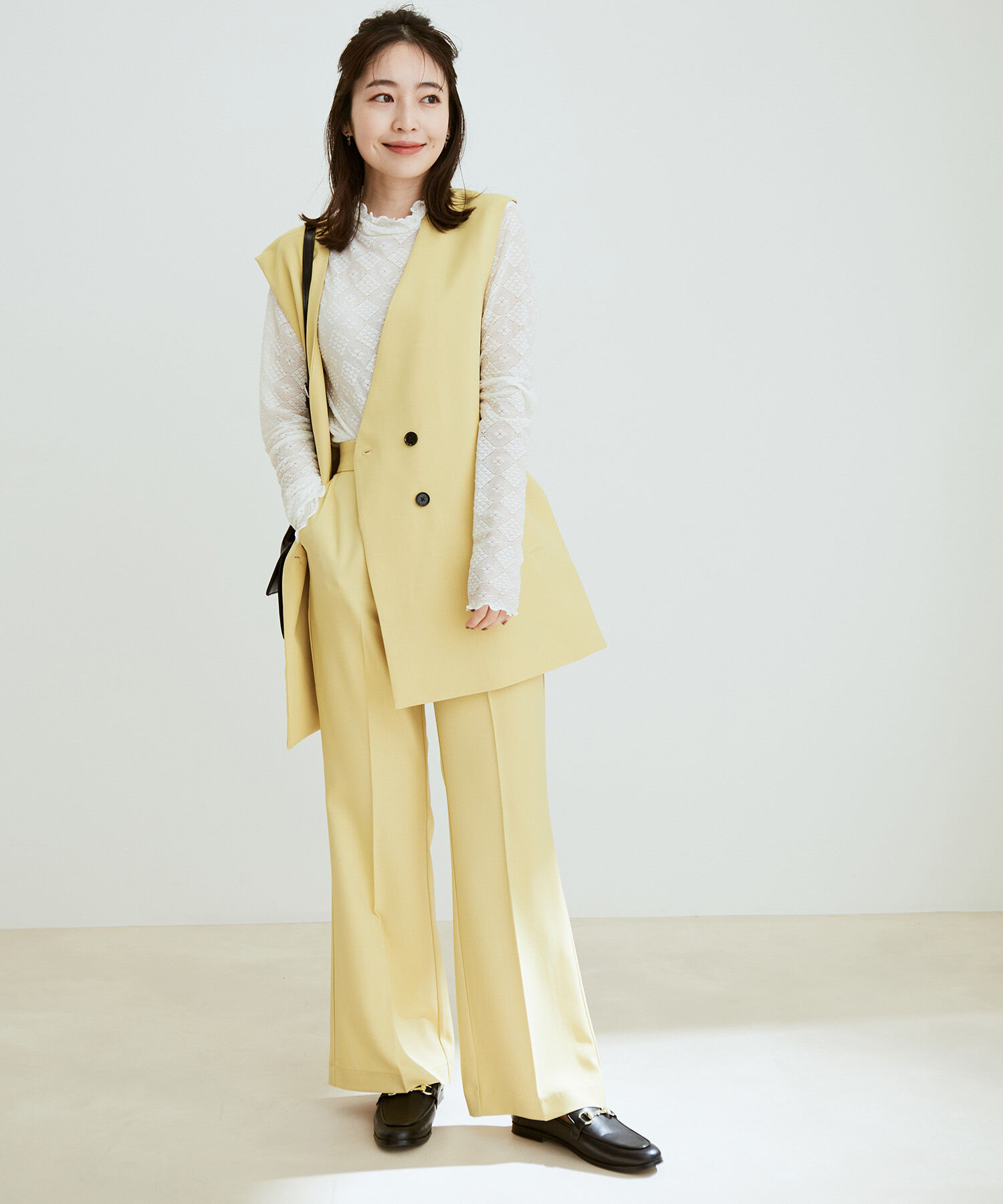 vis-a-vis「【WEB限定】【SET】コスパ抜群！ジレ＆フレアーパンツセットアップ」|スラックス|