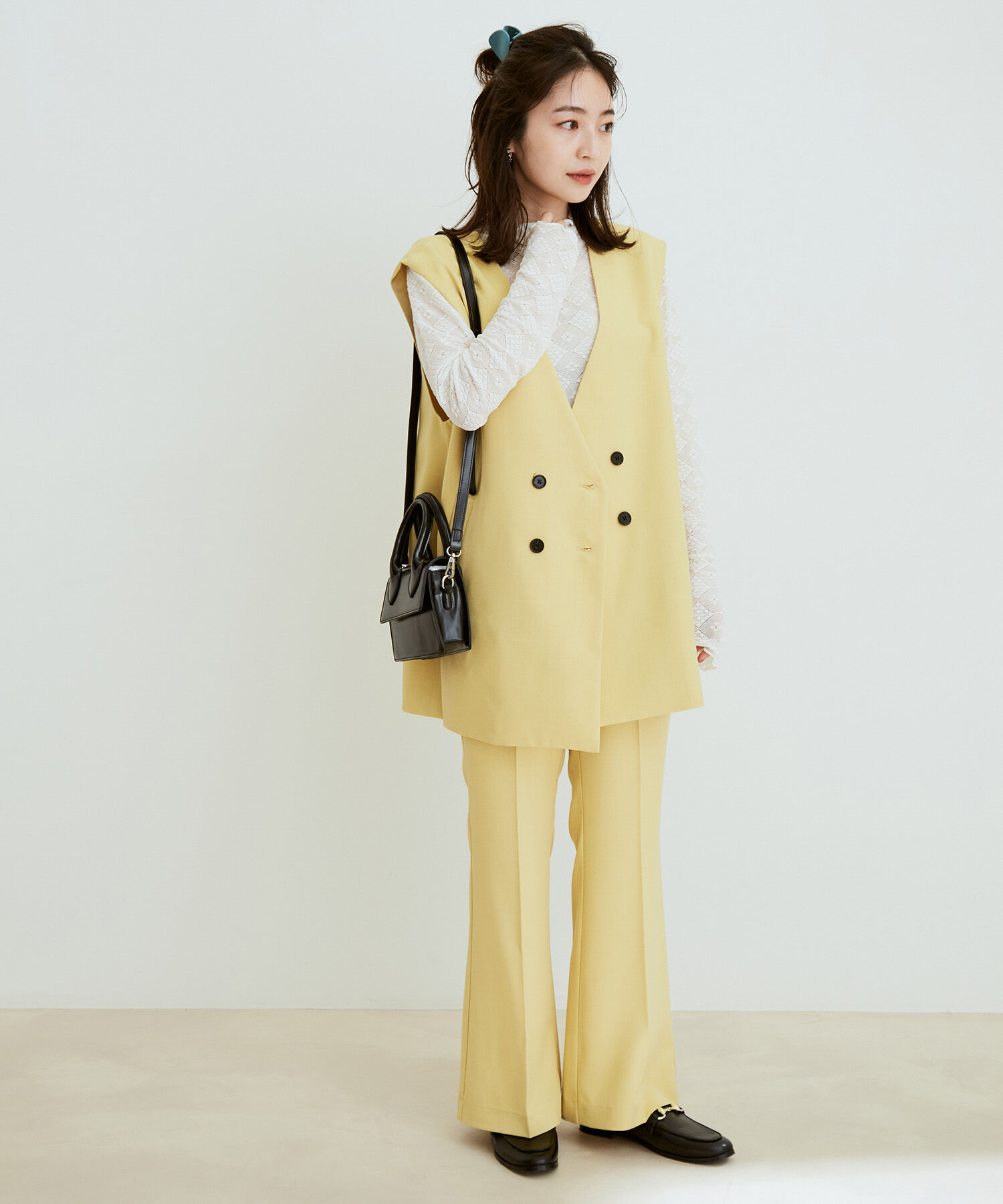 vis-a-vis「【WEB限定】【SET】コスパ抜群！ジレ＆フレアーパンツセットアップ」|スラックス|