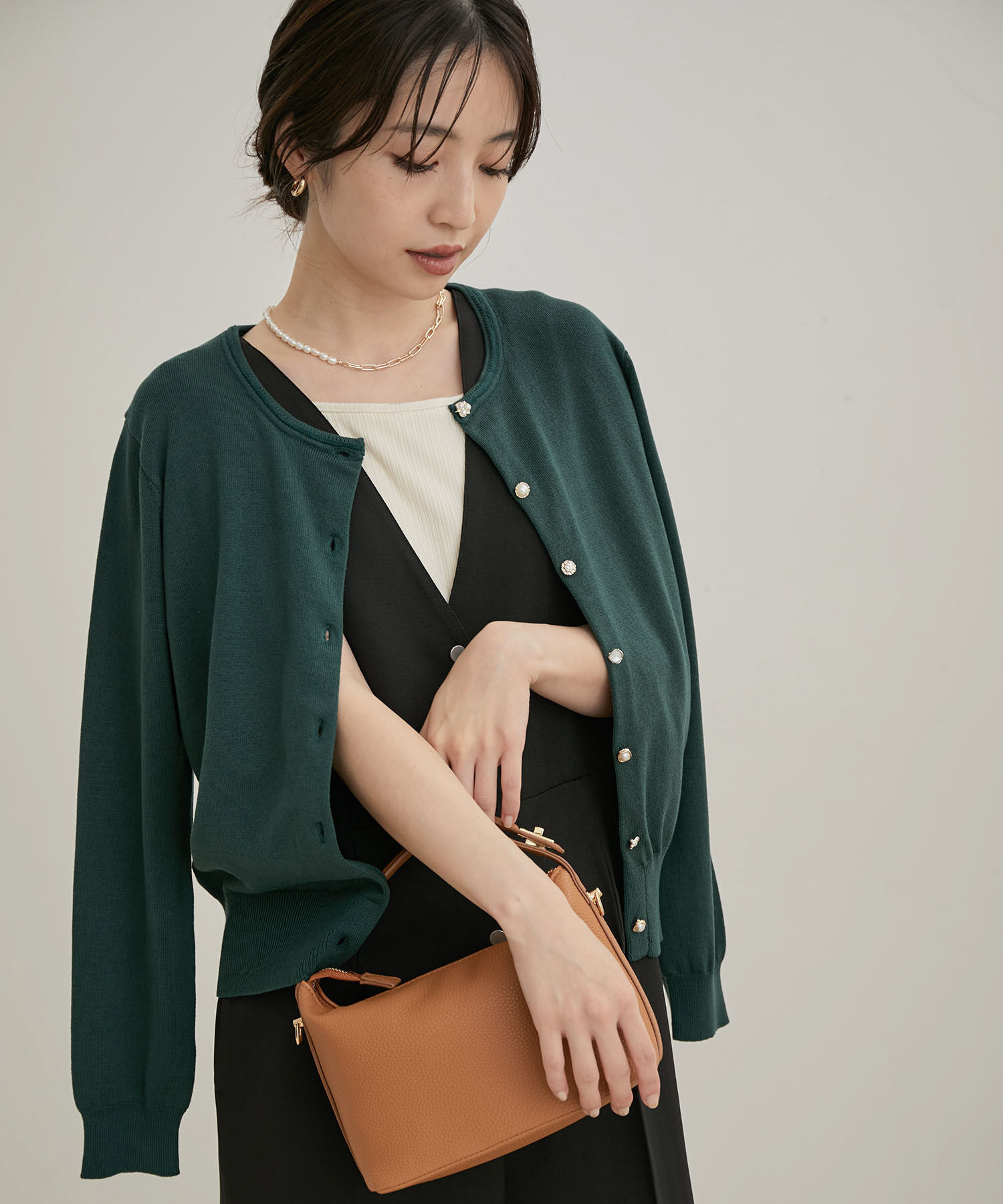 VIS「【UVケア】【BIO LIFE】色々釦クルーカーディガン」|カーディガン|ダークグリーン(31)