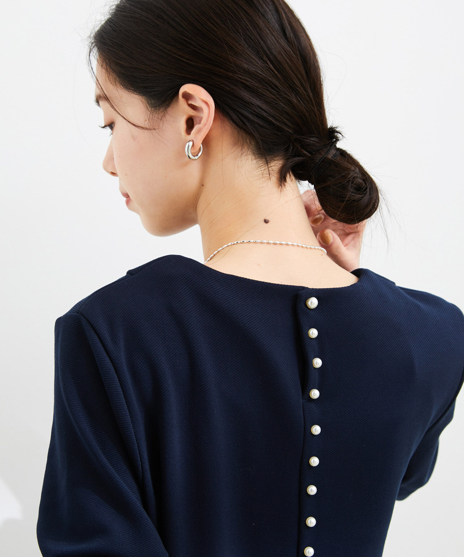 VIS「バックパール切り替えフレアワンピース」|ワンピース|