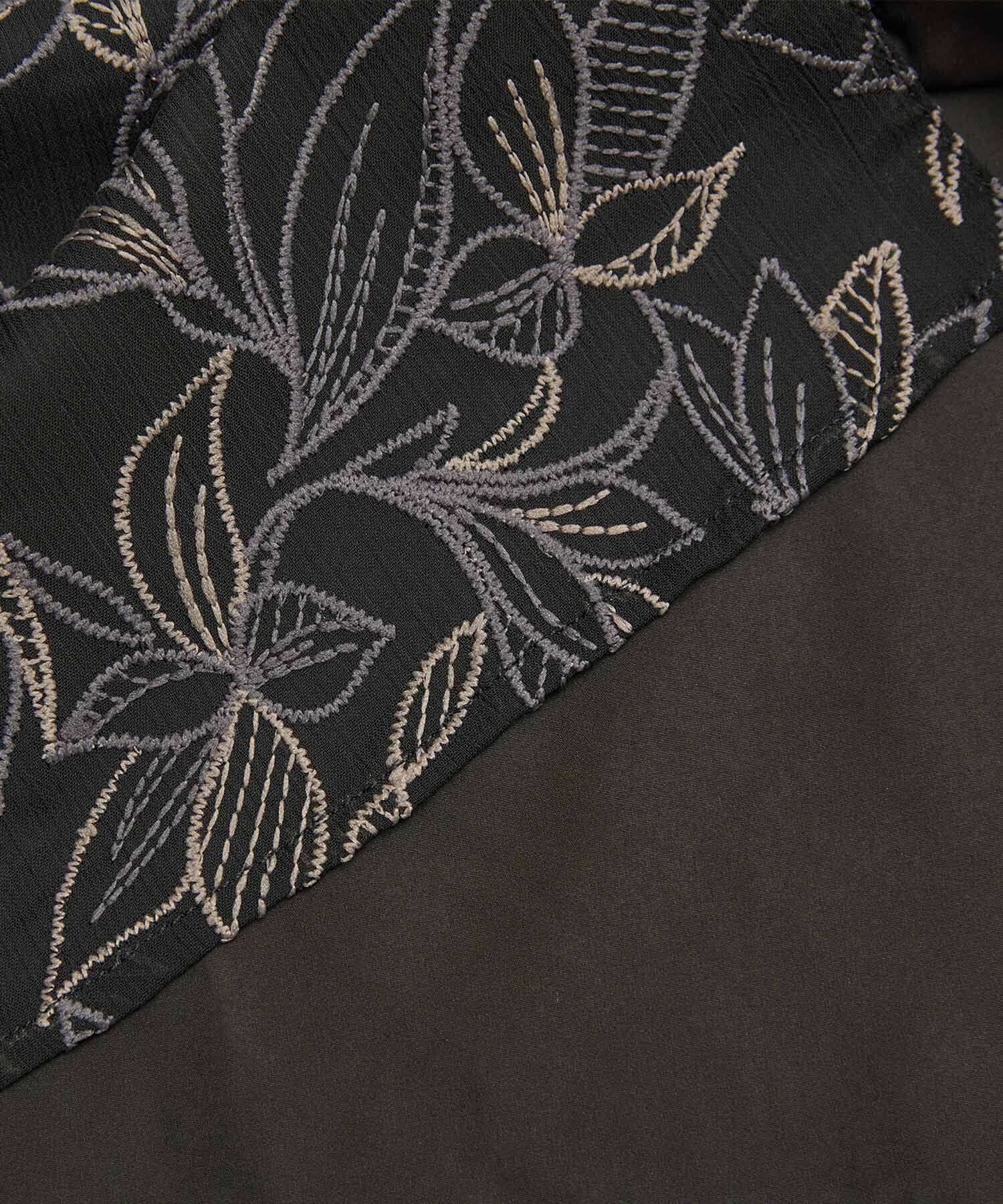 Rope&rsquo;Picnic「【emur/エミュール】洗える/セットアップ対応/楊柳刺繍ブラウス」|シャツ・ブラウス|