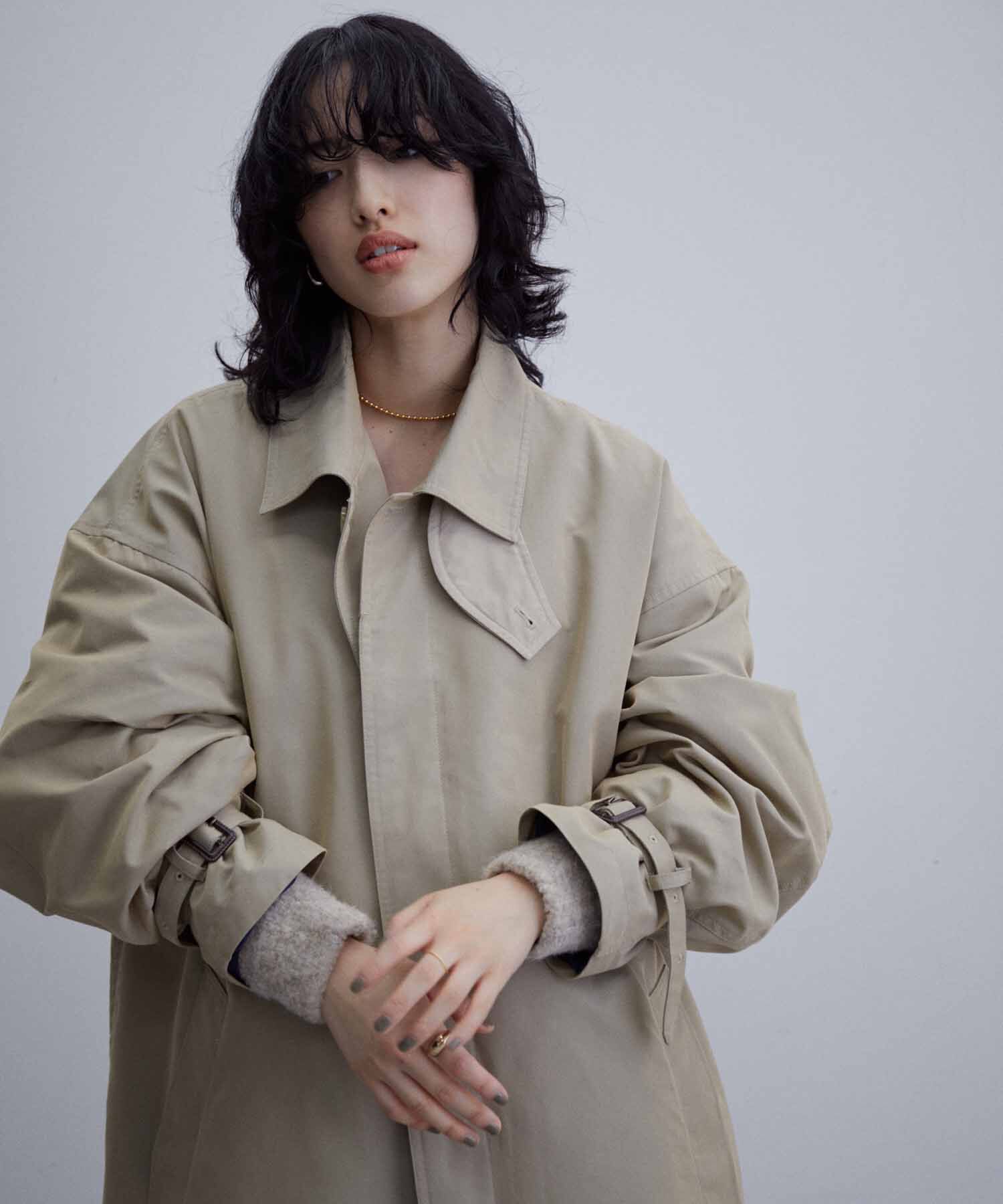 ADAM ET ROPE'「【WEB限定】玉虫色 ボリュームスリーブ バルマカーン ロング ステンカラーコート / ユニセックス」|ステンカラーコート|