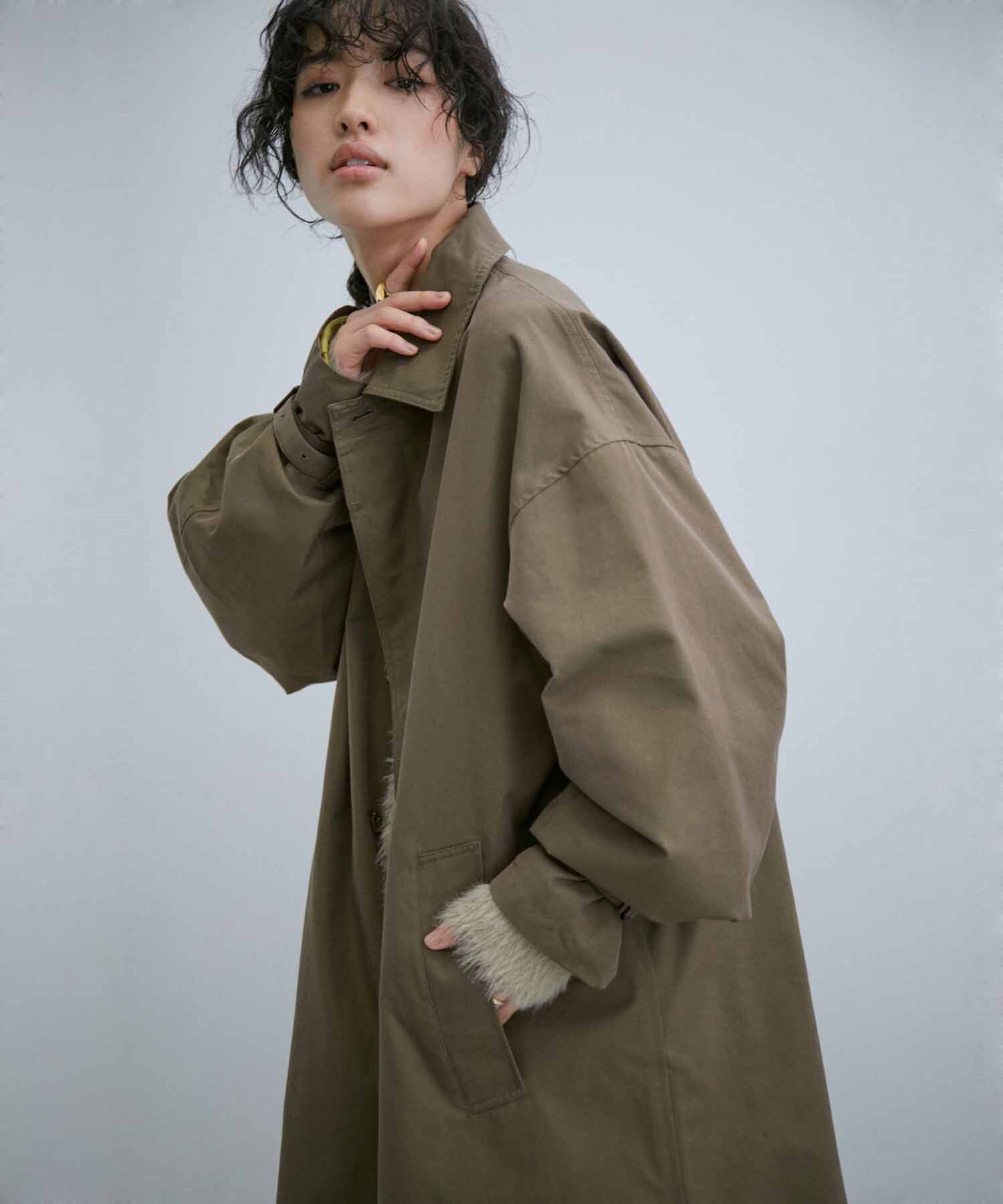 ADAM ET ROPE'「【WEB限定】玉虫色 ボリュームスリーブ バルマカーン ロング ステンカラーコート / ユニセックス」|ステンカラーコート|
