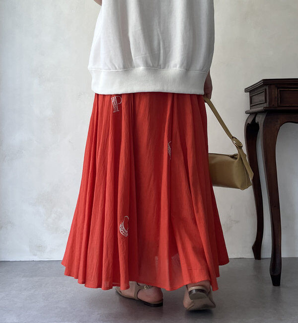  「【WEB限定】インド綿刺繍フレアスカート」|スカート|