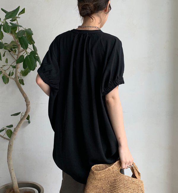  「【WEB限定】ライトジョーゼットスキッパーギャザーチュニック」|シャツ・ブラウス|