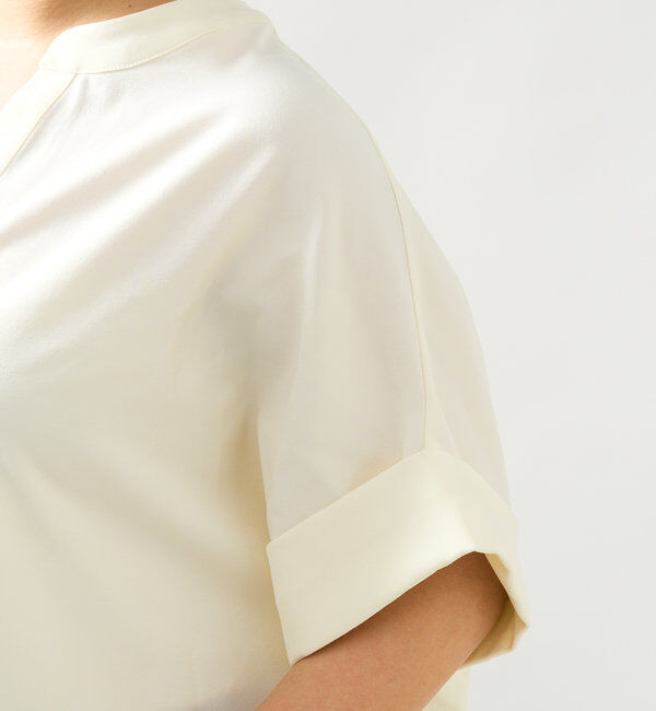  「《オンオフ着まわせる》ニュアンススリーブスキッパーブラウス」|シャツ・ブラウス|