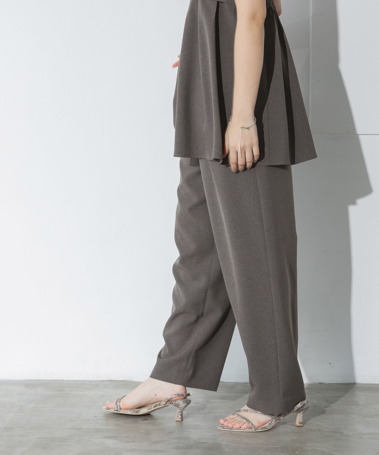 A part by 「【セットアップ対応】リネンライクカーブパンツ」|その他|