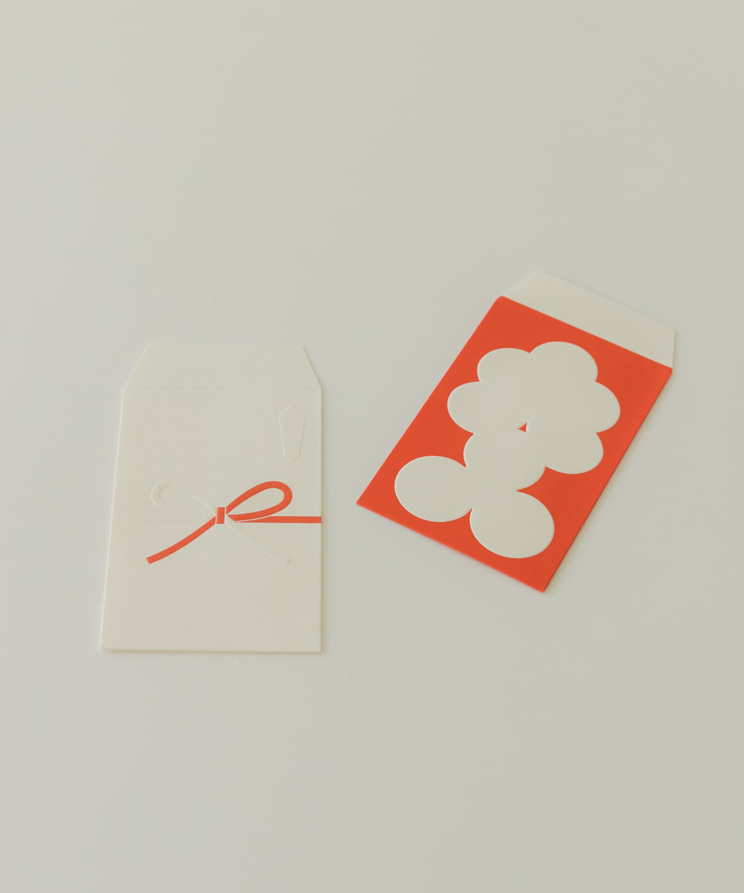 URBAN RESEARCH DOORS「大成紙器製作所　EMBOSS POCHI」|ステーショナリー|