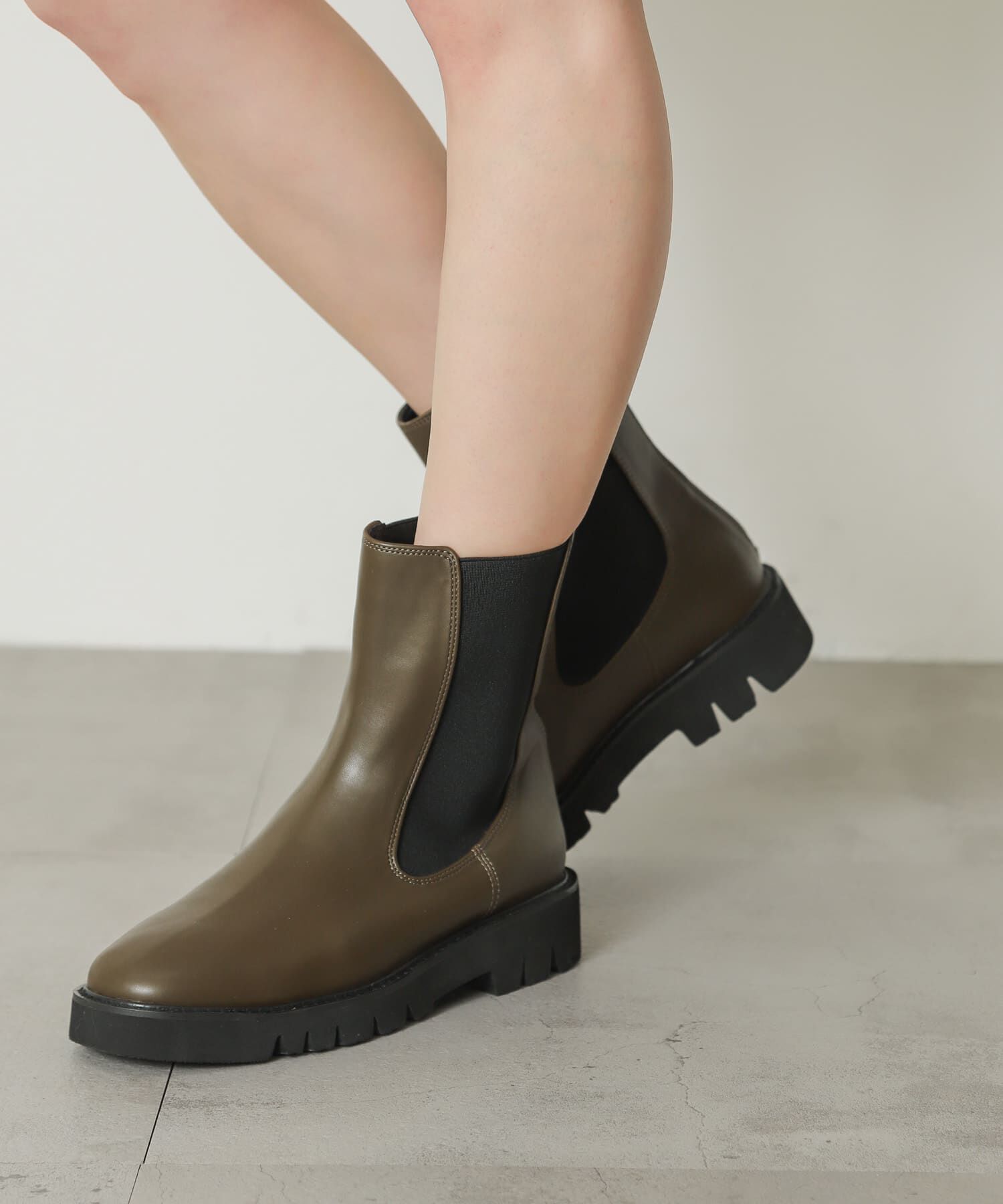 SENSE OF PLACE by URBAN RESEARCH「『軽量ソール採用』トラックソールサイドゴアブーツ」|ショートブーツ|