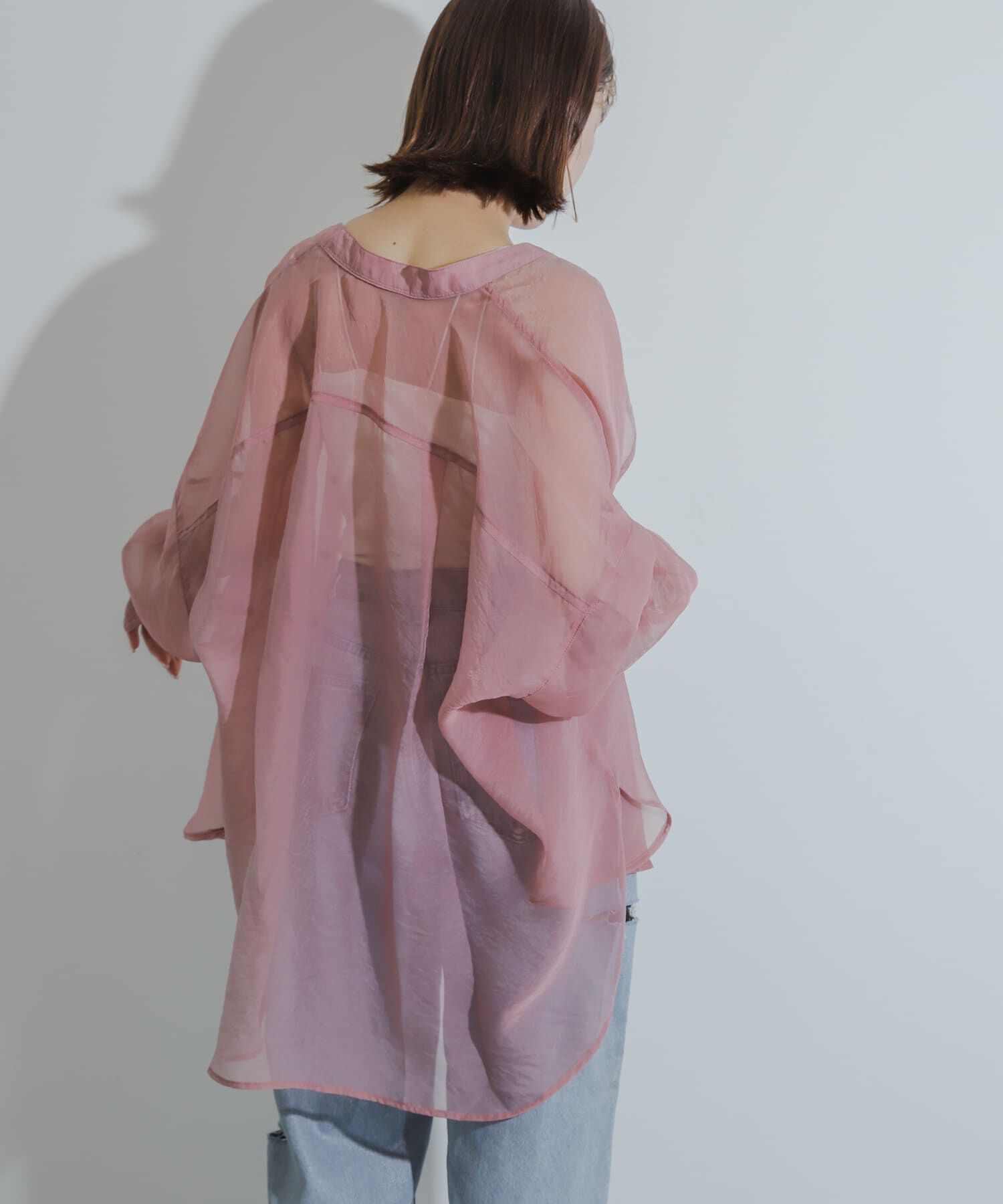 SENSE OF PLACE by URBAN RESEARCH「『一部WEB限定カラー』シアーシャンブレーシャツ」|シャツ・ブラウス|