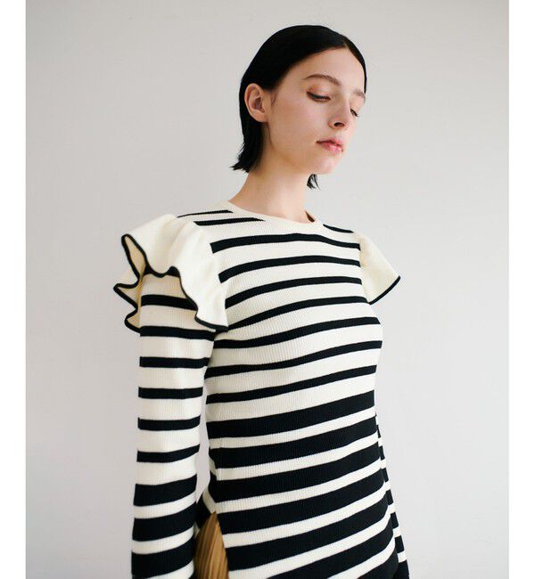 LOULOU WILLOUGHBY「【LOULOU WILLOUGHBY】フリルスリットプルオーバー」|ニット・セーター|