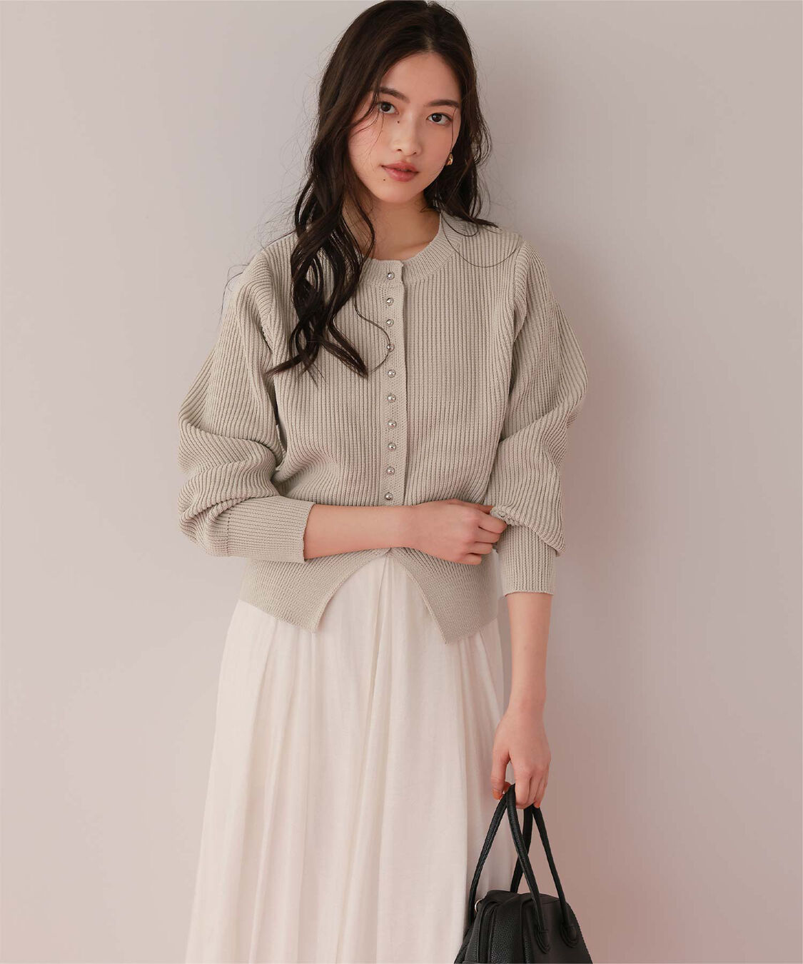 titivate「ミニシルバー釦デザインニットカーディガン」|ニット・セーター|