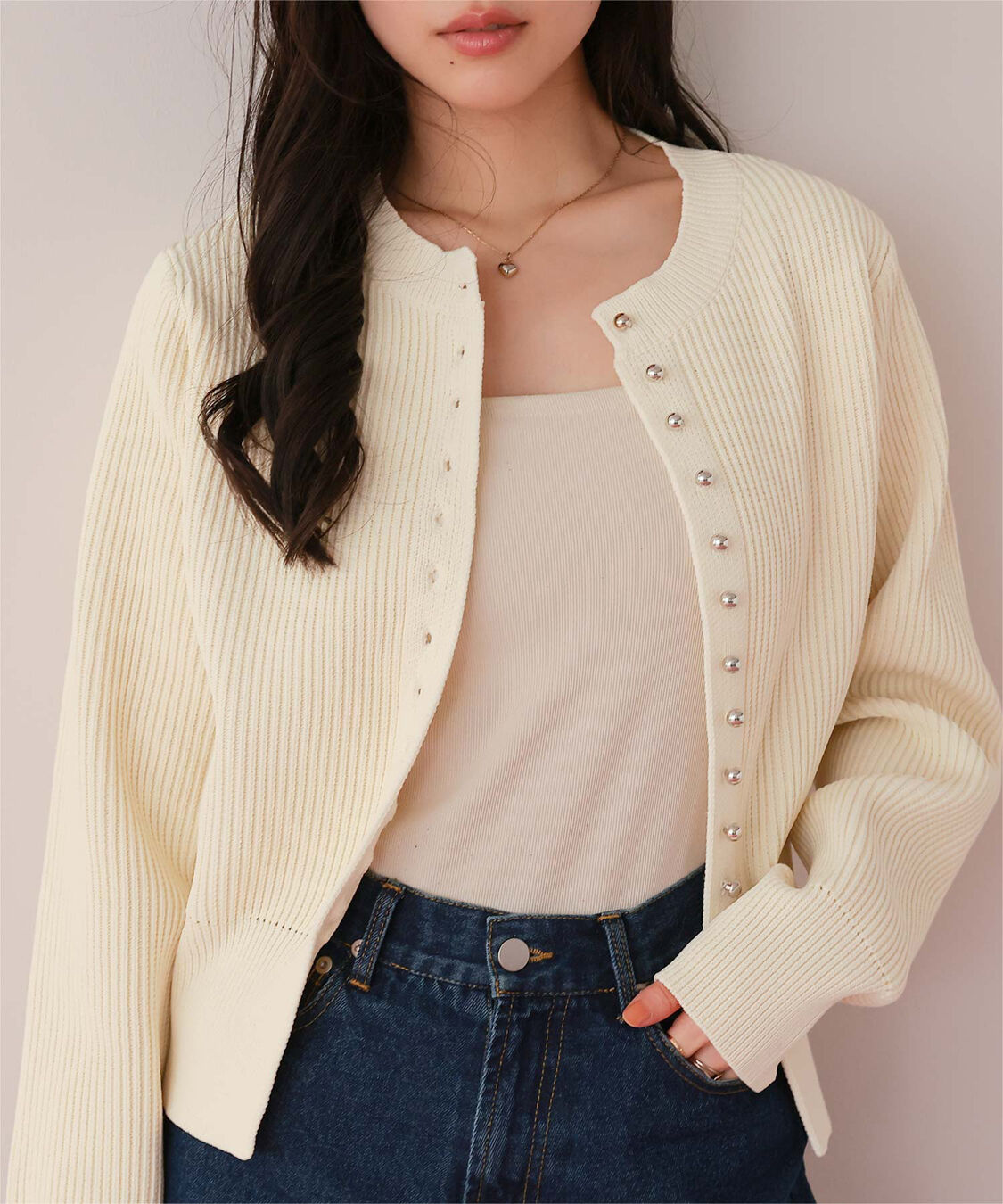 titivate「ミニシルバー釦デザインニットカーディガン」|ニット・セーター|