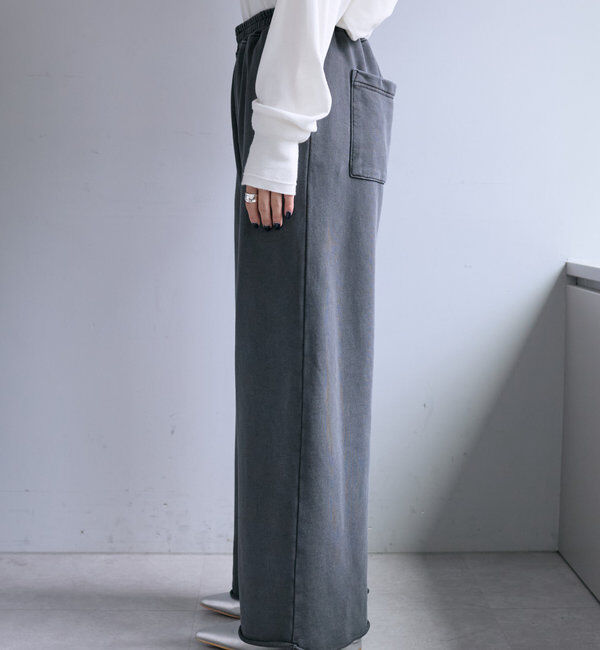 「ピグメント裏毛スウェットフレアパンツ」|その他|