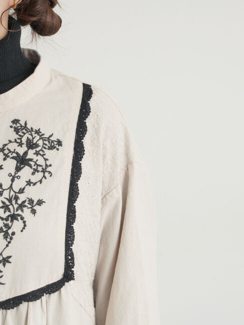 Samansa Mos2「【S/Mサイズ】切替配色刺繍ワンピース」|ワンピース|