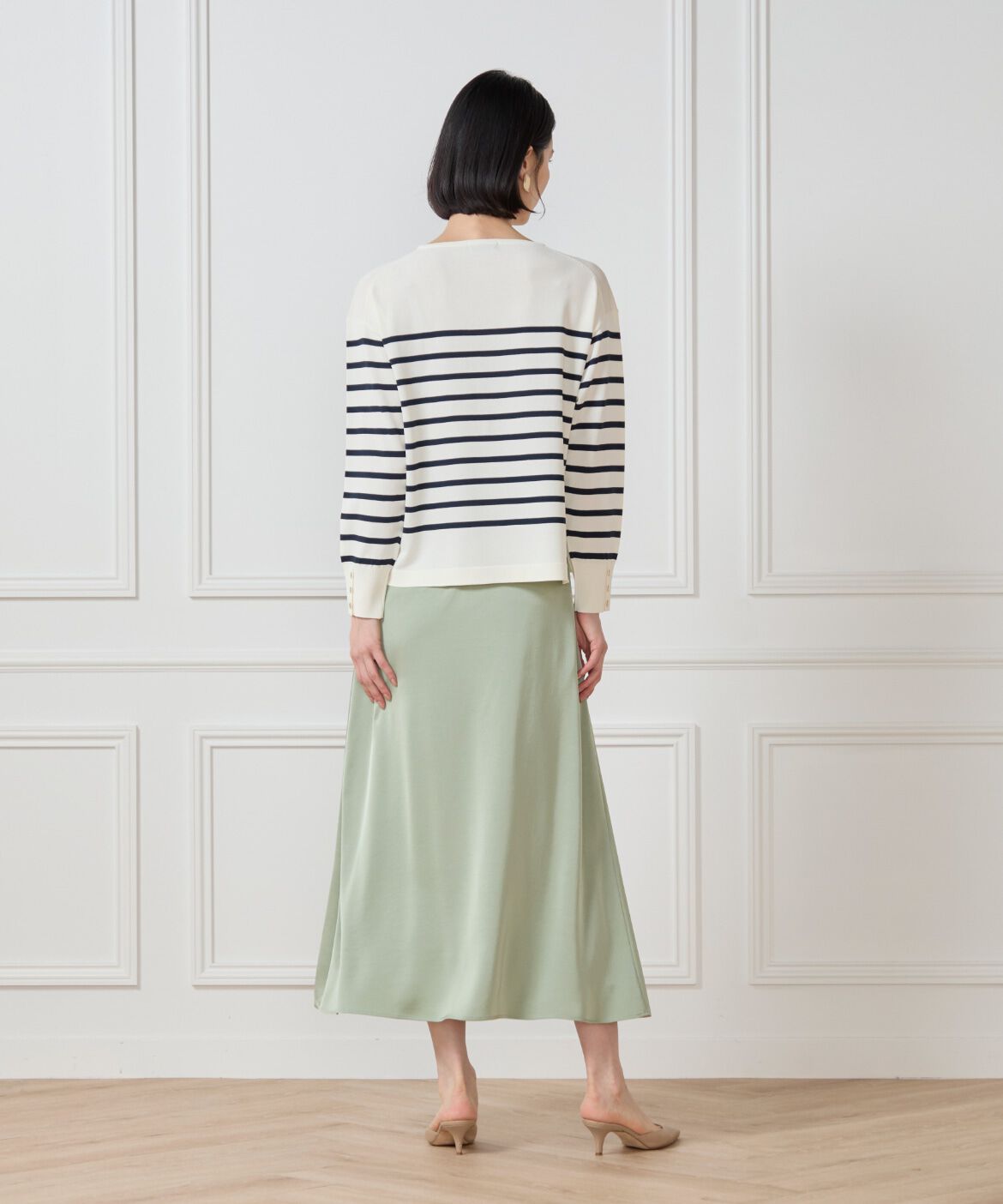 7-IDconcept.「サテンナローセミフレアスカート」|フレア|