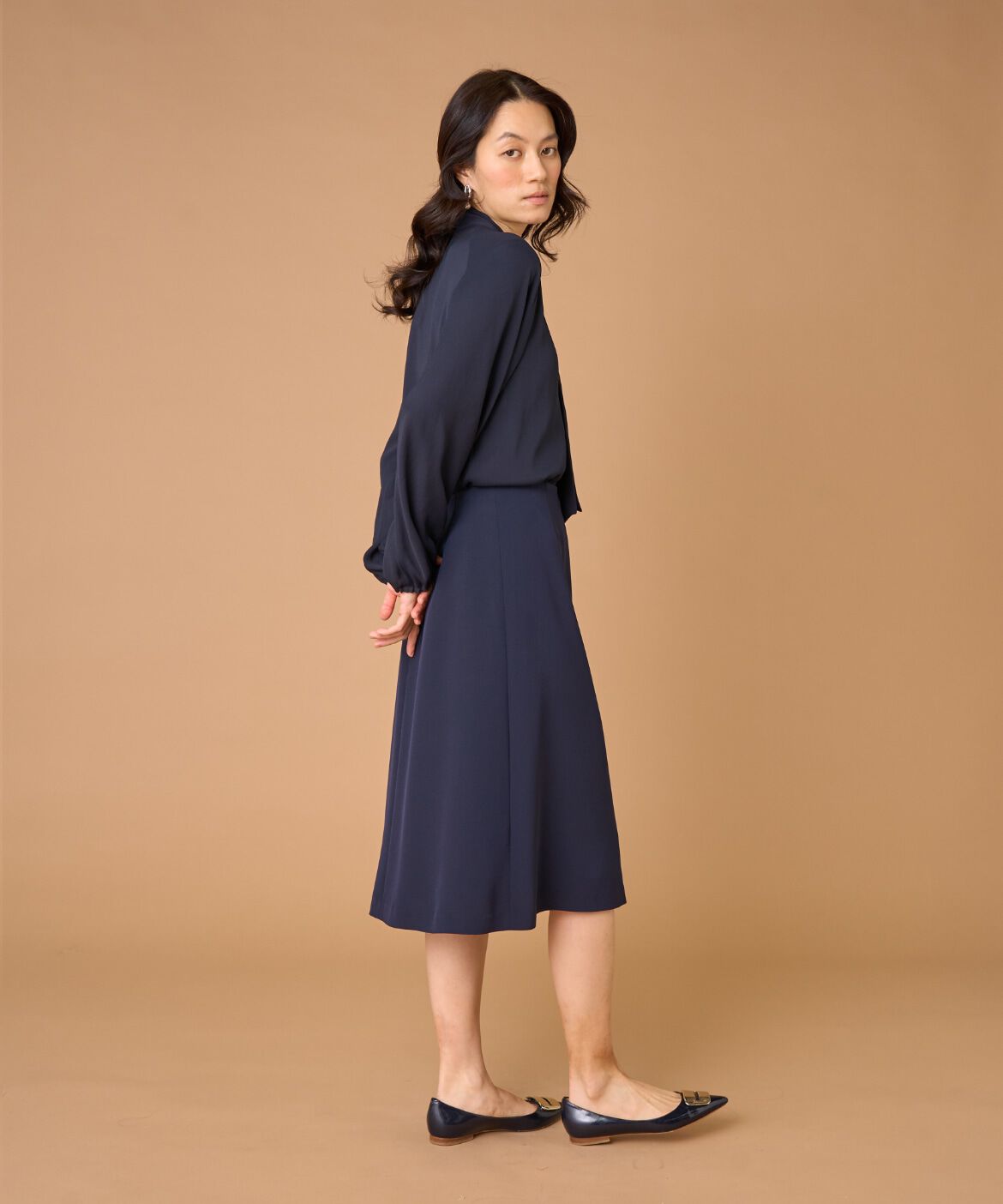 INED「《大きいサイズ》ボウタイブラウス」|シャツ・ブラウス|