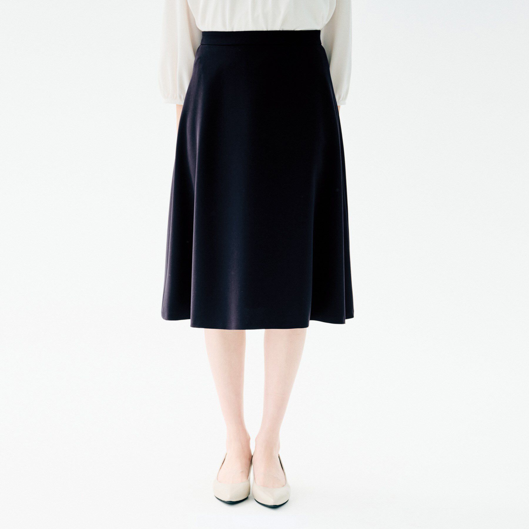 UNTITLED「【洗えるスーツ/ストレッチ性】フレアスカート」|スカート|