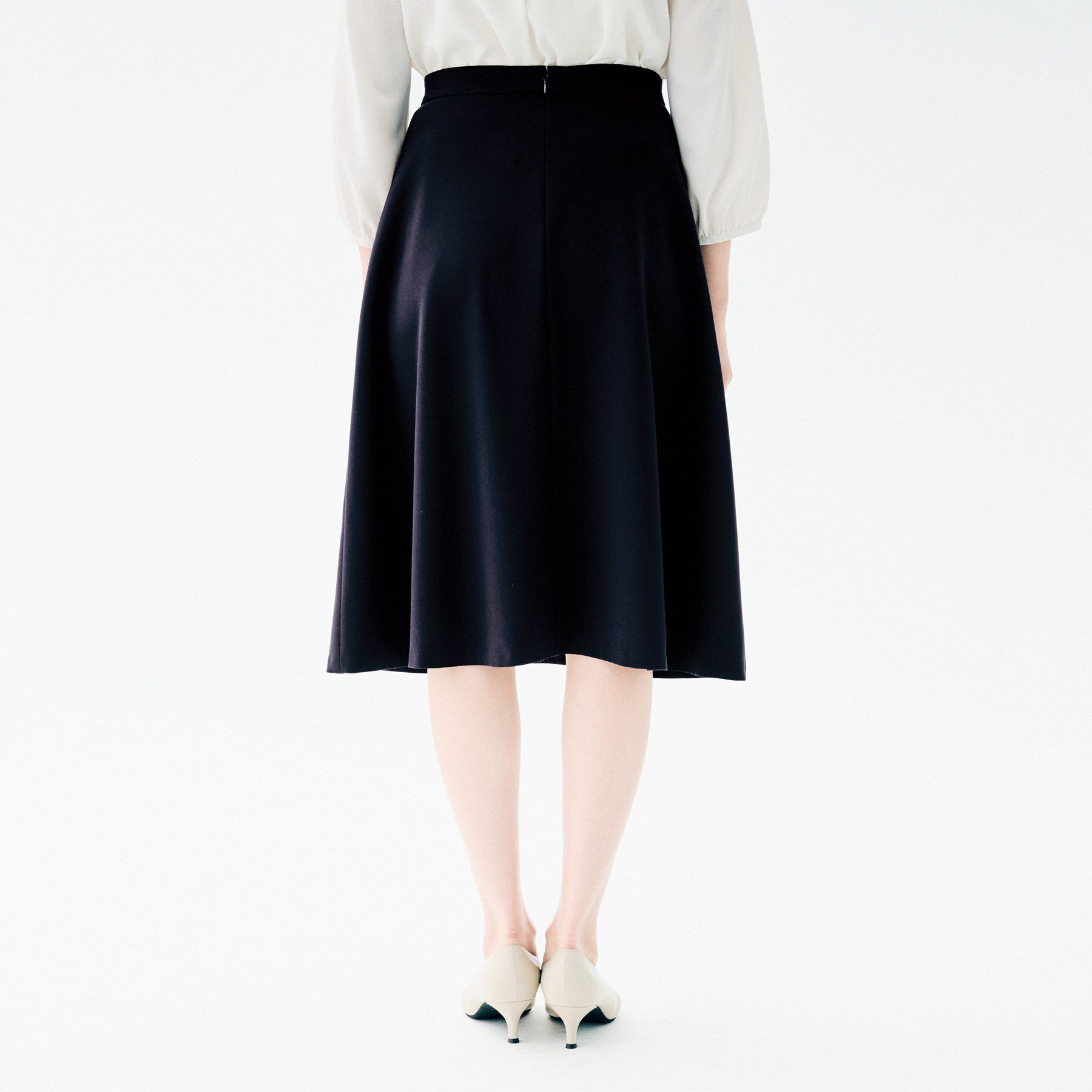 UNTITLED「【洗えるスーツ/ストレッチ性】フレアスカート」|スカート|