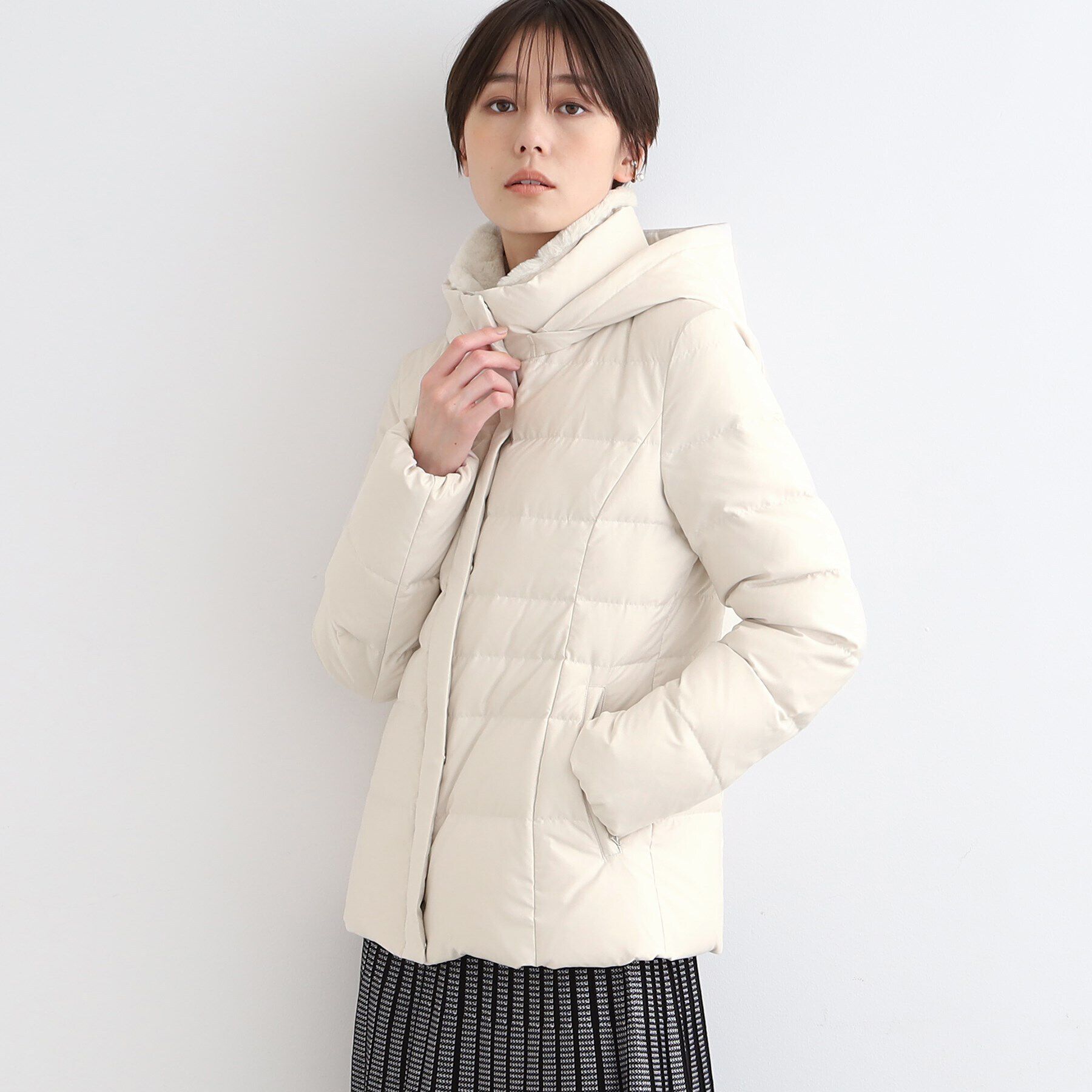 INDIVI「【リニューアル！／マルチWAY／フォックスファー／ショート丈】リサイクルダウンコート」|ダウン|