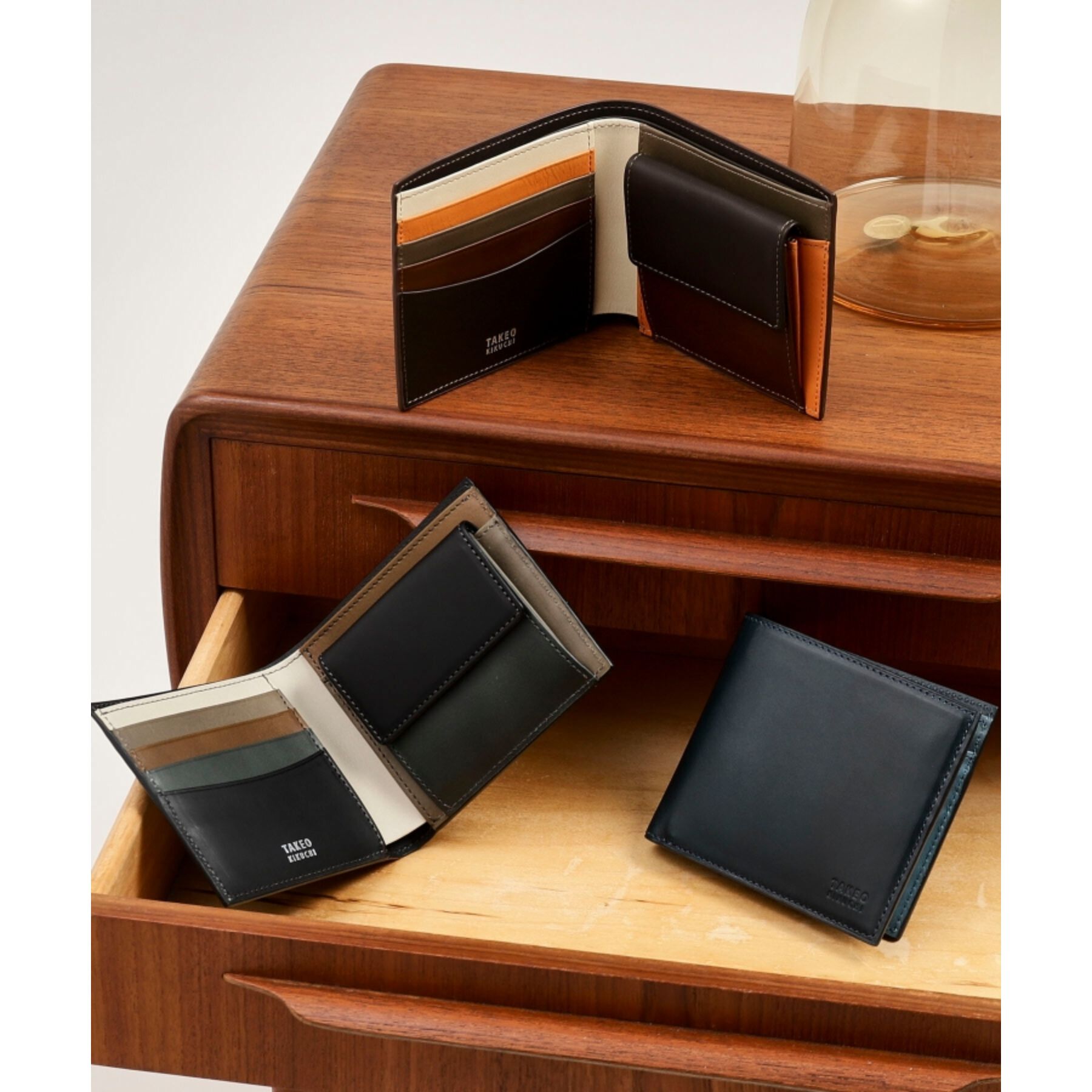 TAKEO KIKUCHI「アンティーク調レザー 2つ折り財布」|財布|