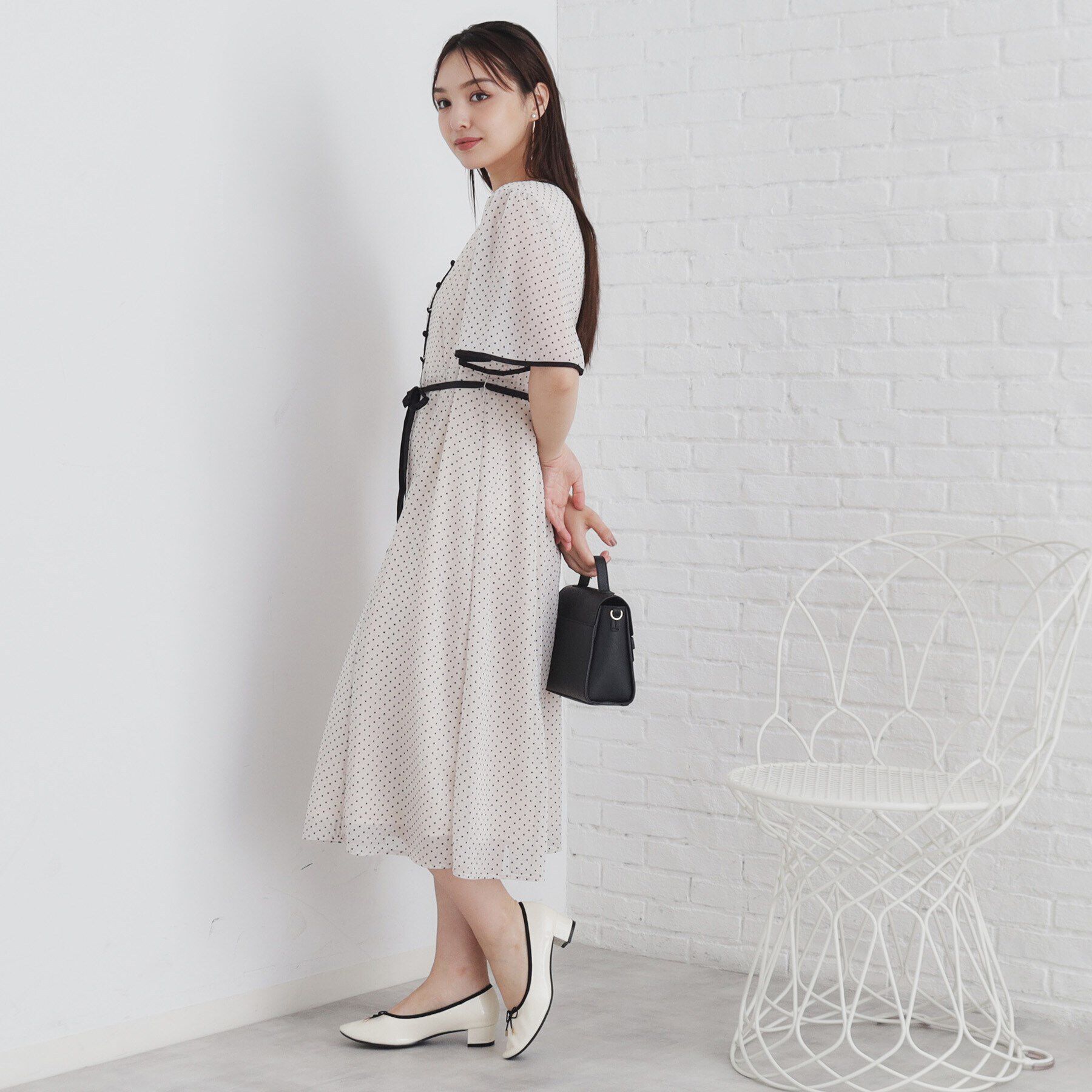 index「フロッキードットバイカラーフレアワンピース【洗濯機洗い可/防シワ】」|ワンピース|