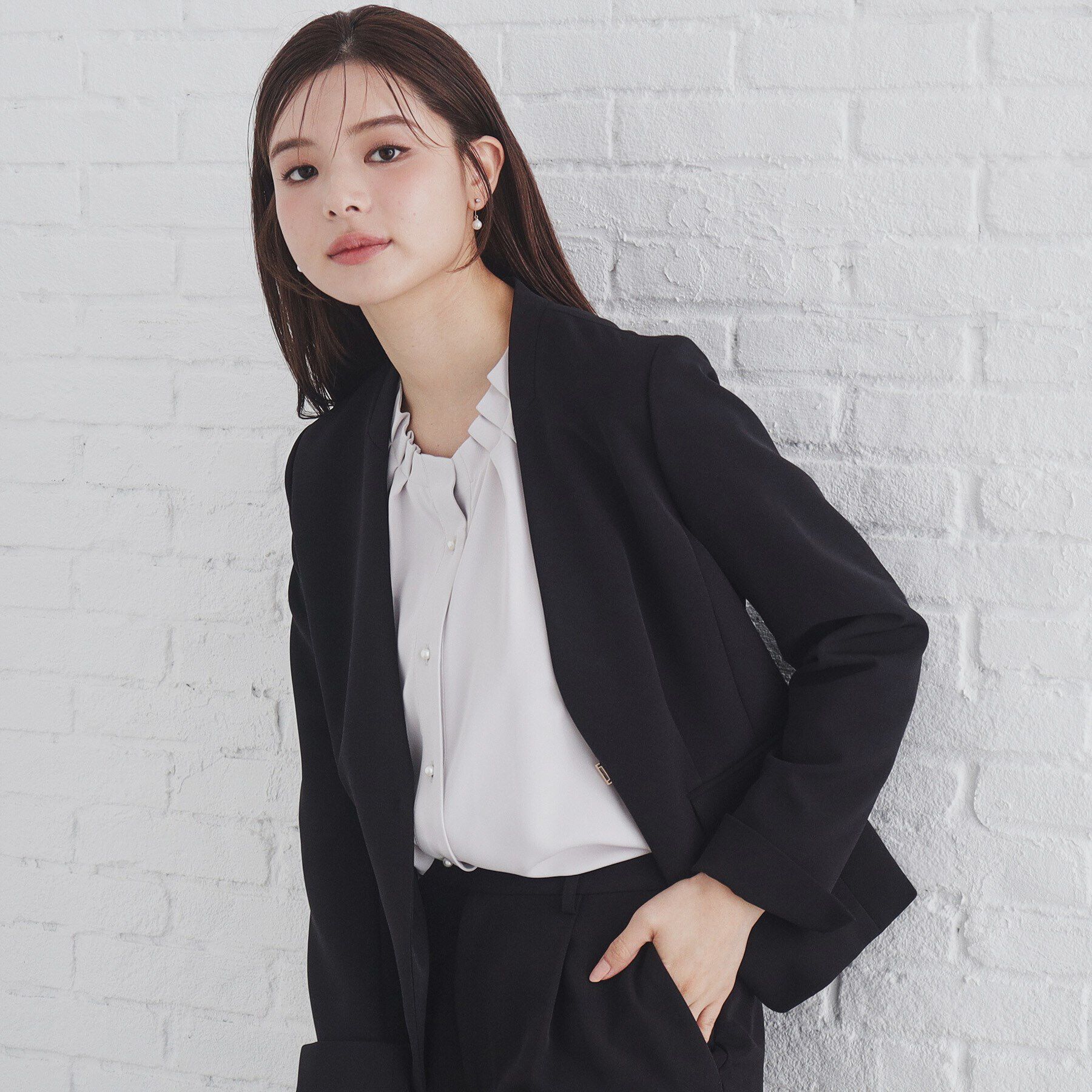 index「タックネックパール調ブラウス【洗濯機洗い可/ストレッチ/イージーアイロン】」|シャツ・ブラウス|