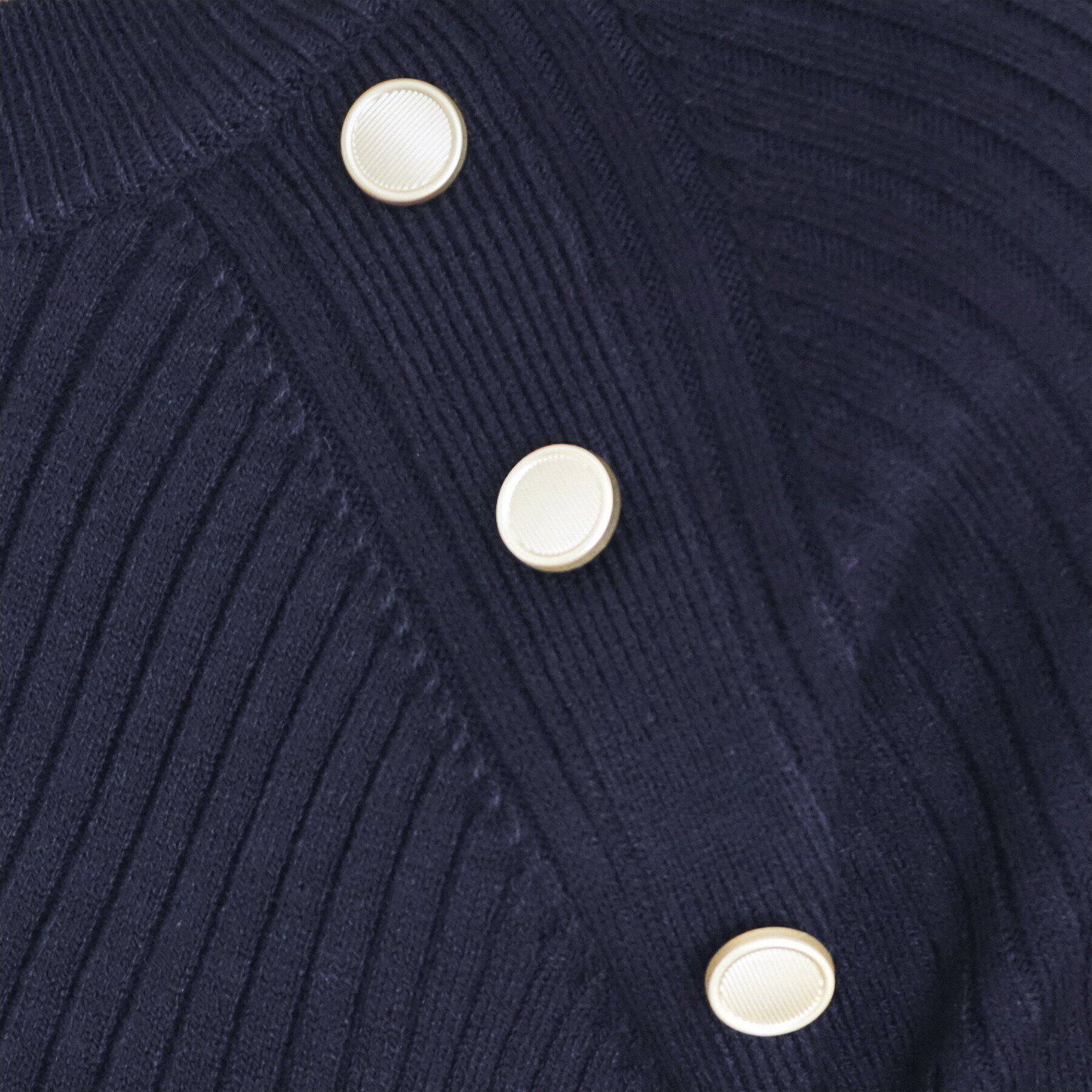 index「ゴールドボタンワイドリブニット【洗濯機可/抗ピル】」|ニット・セーター|