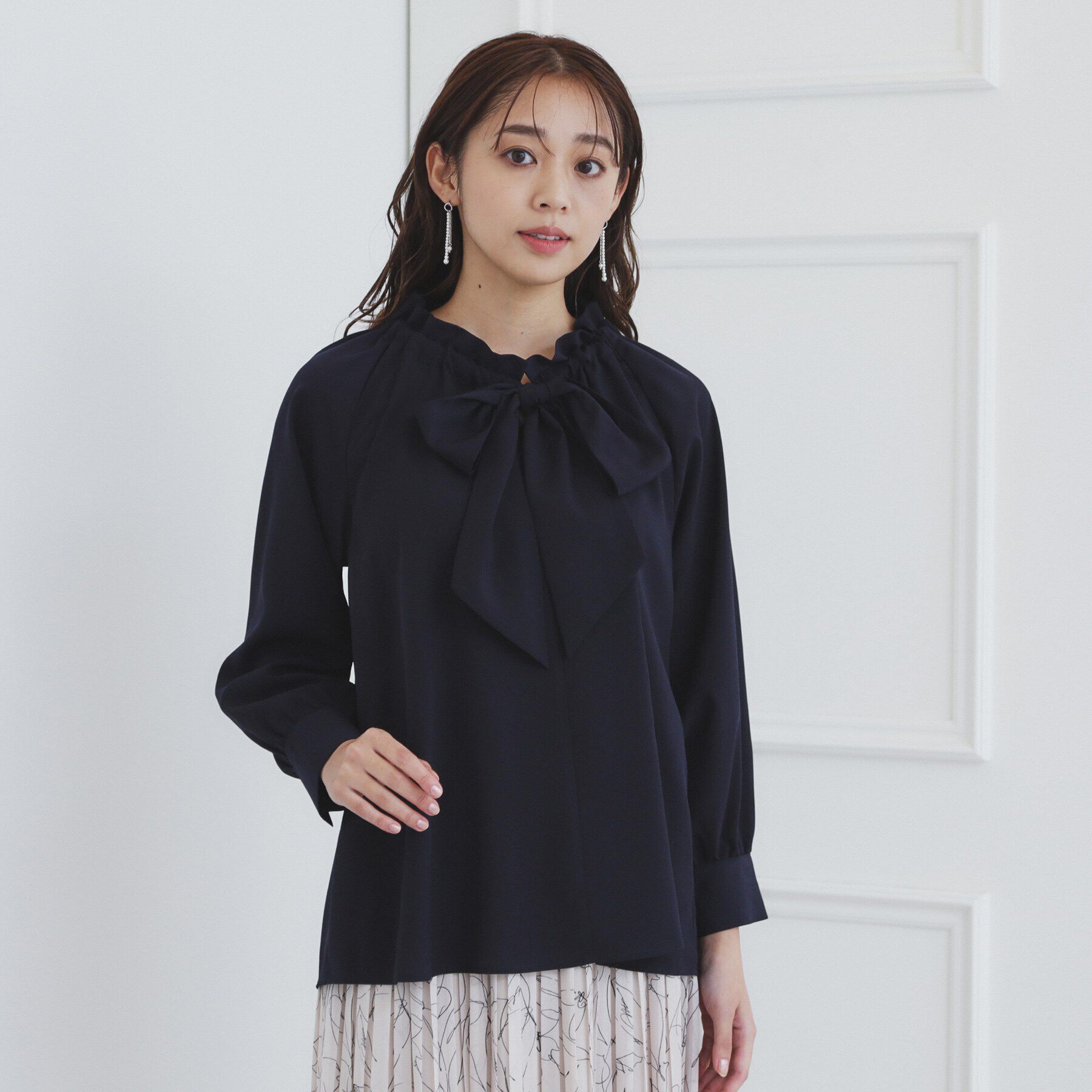 index「フリルギャザーボウタイブラウス【洗濯機可】」|シャツ・ブラウス|