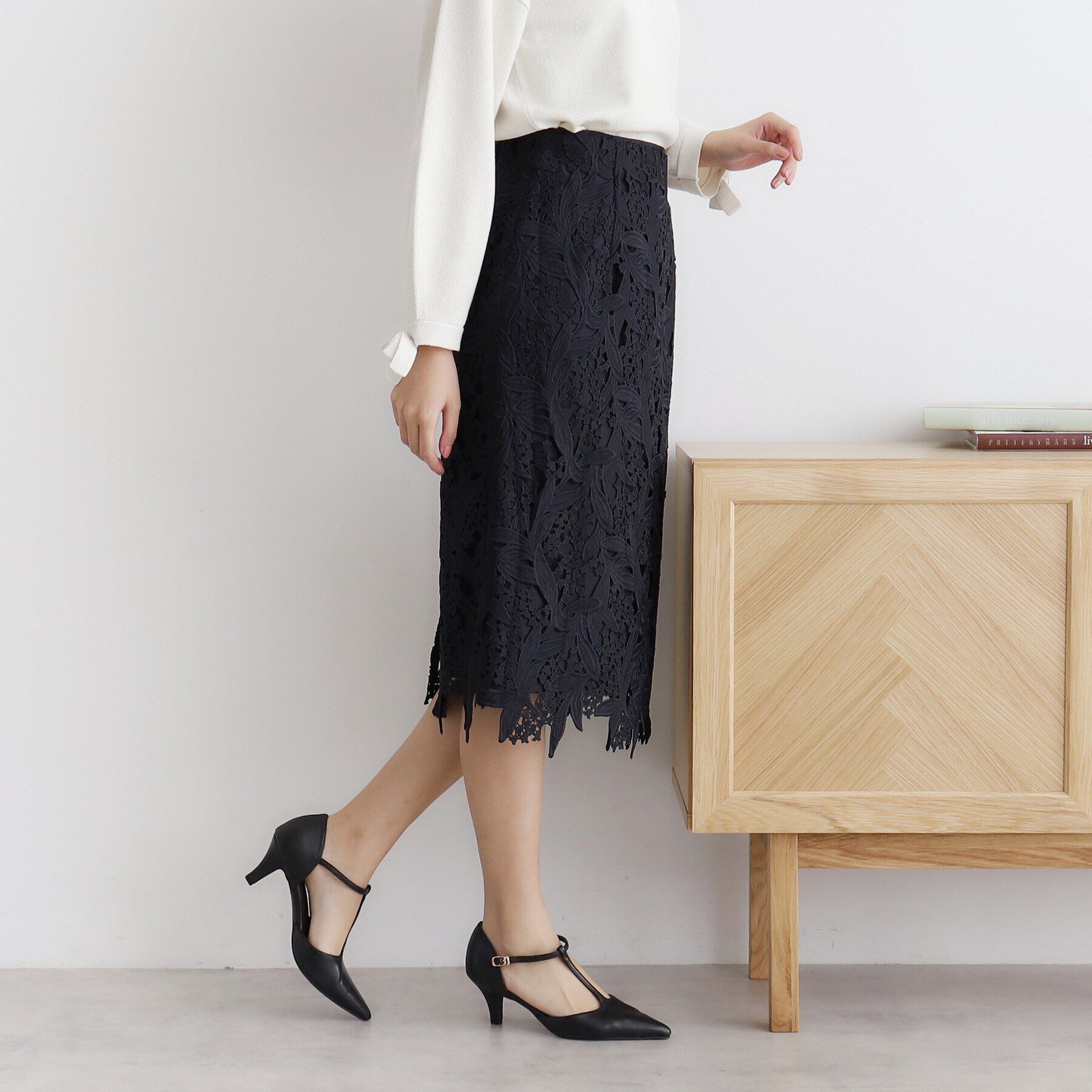 index「スズランレースタイトスカート【洗濯機洗い可】」|スカート|ネイビー(094)